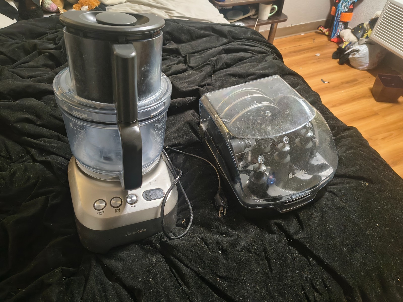 Breville BFP800XL/A Sous Chef Pro 16 Cup Food Processor Large W Blades Flaw Read