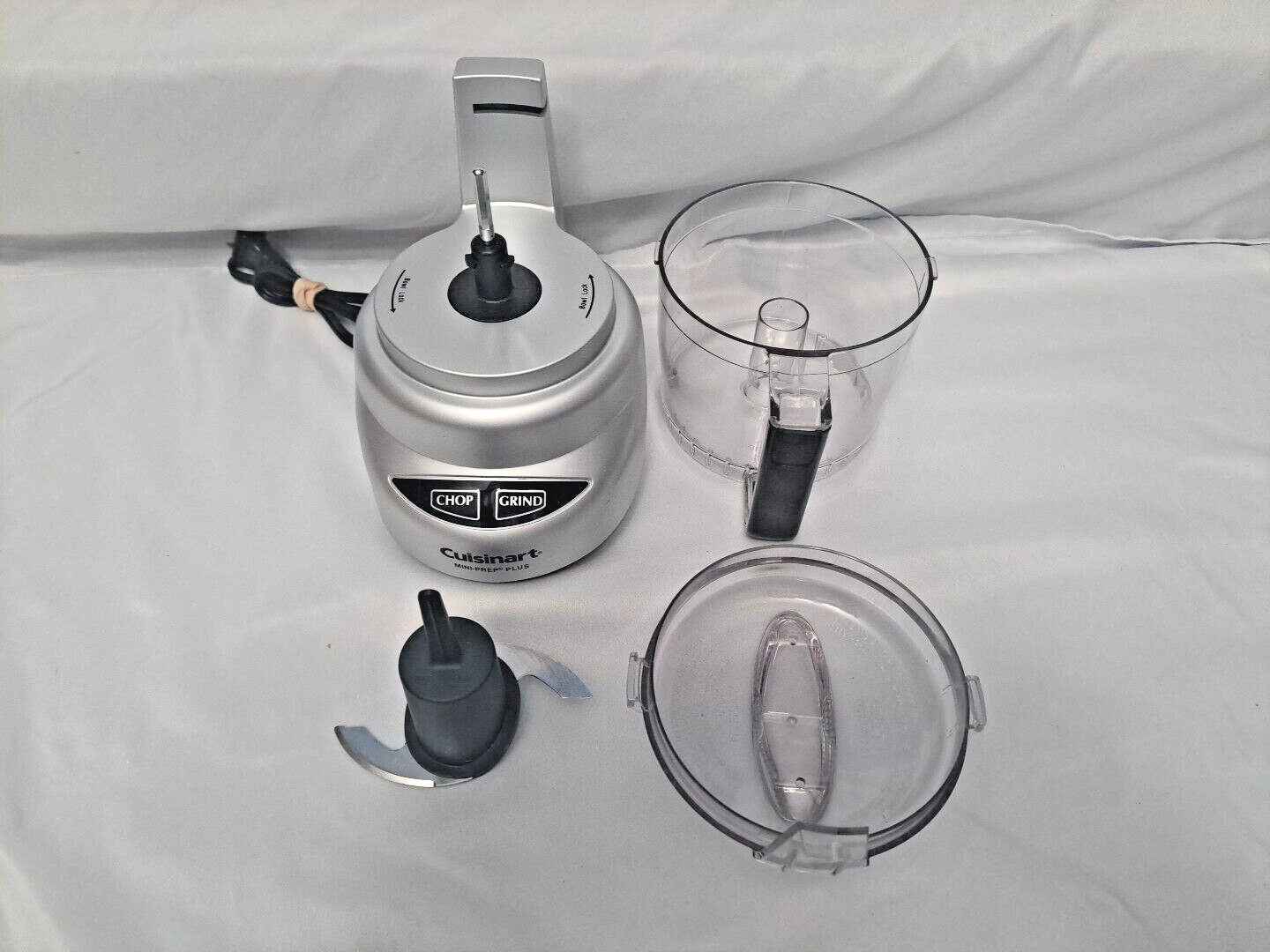 Cuisinart Mini-Prep Plus Food Processor Model DLC-2A Premier Chopper Grinder A23