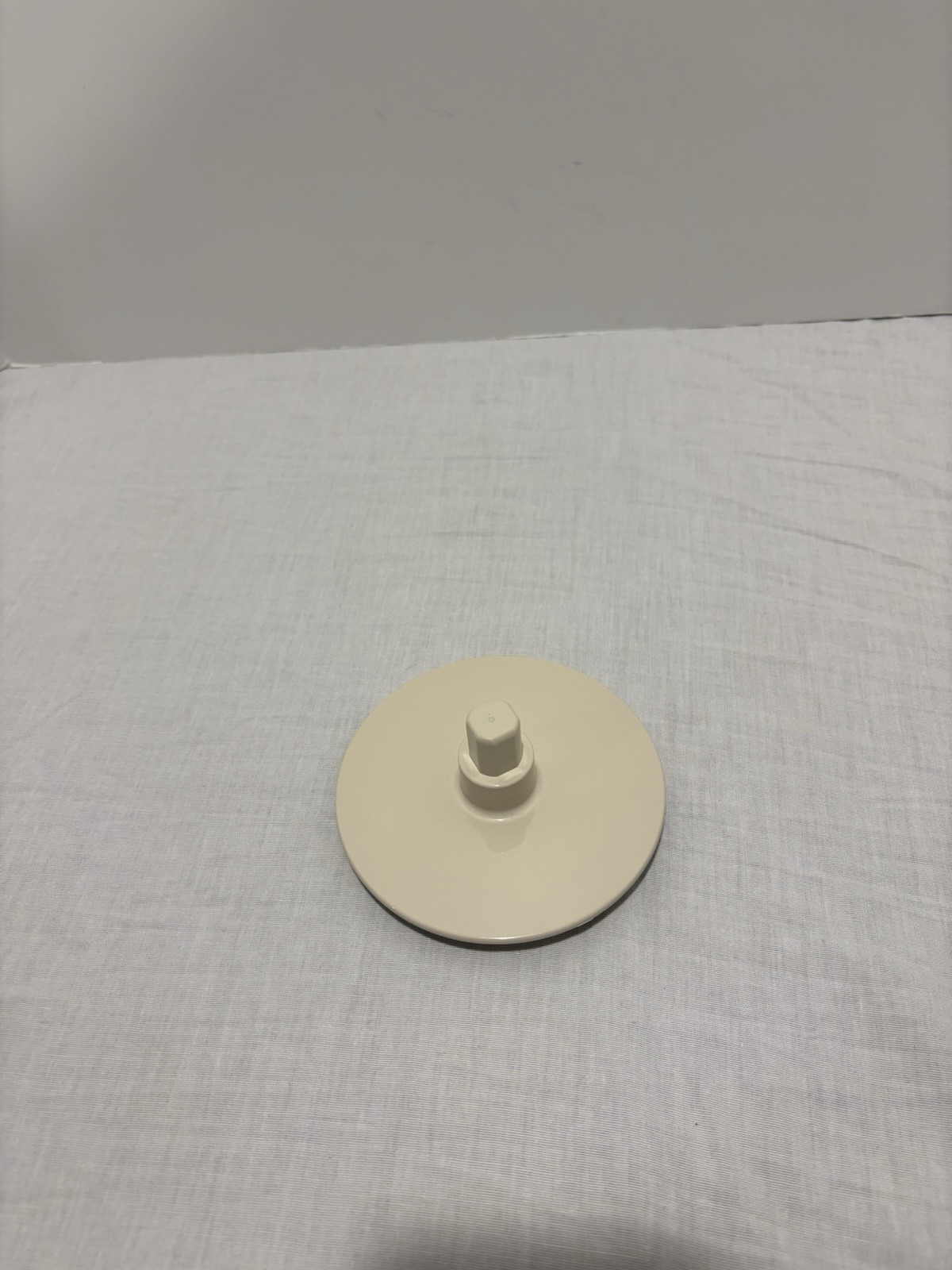 West Bend High Performance Food Processor Model 6500 Replacement Ejector Plate