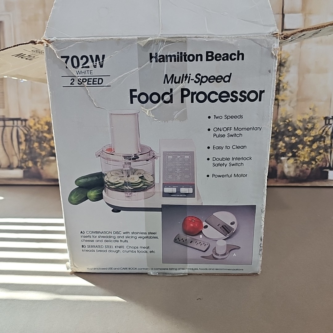 Hamilton Beach Dual Speed Food Processor Model 702-5 – Complete