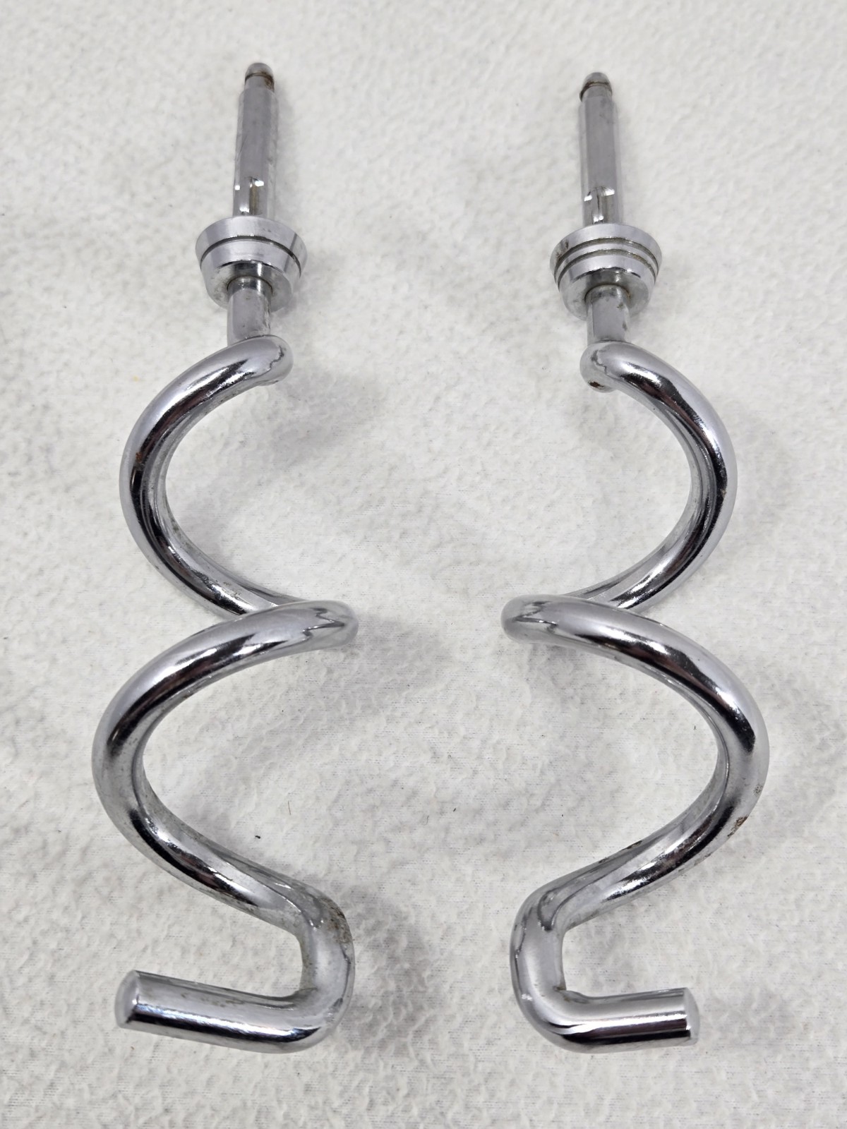 Oster Regency Kitchen Center #971-06A Replacement Pair Of Dough Hooks Excellent!