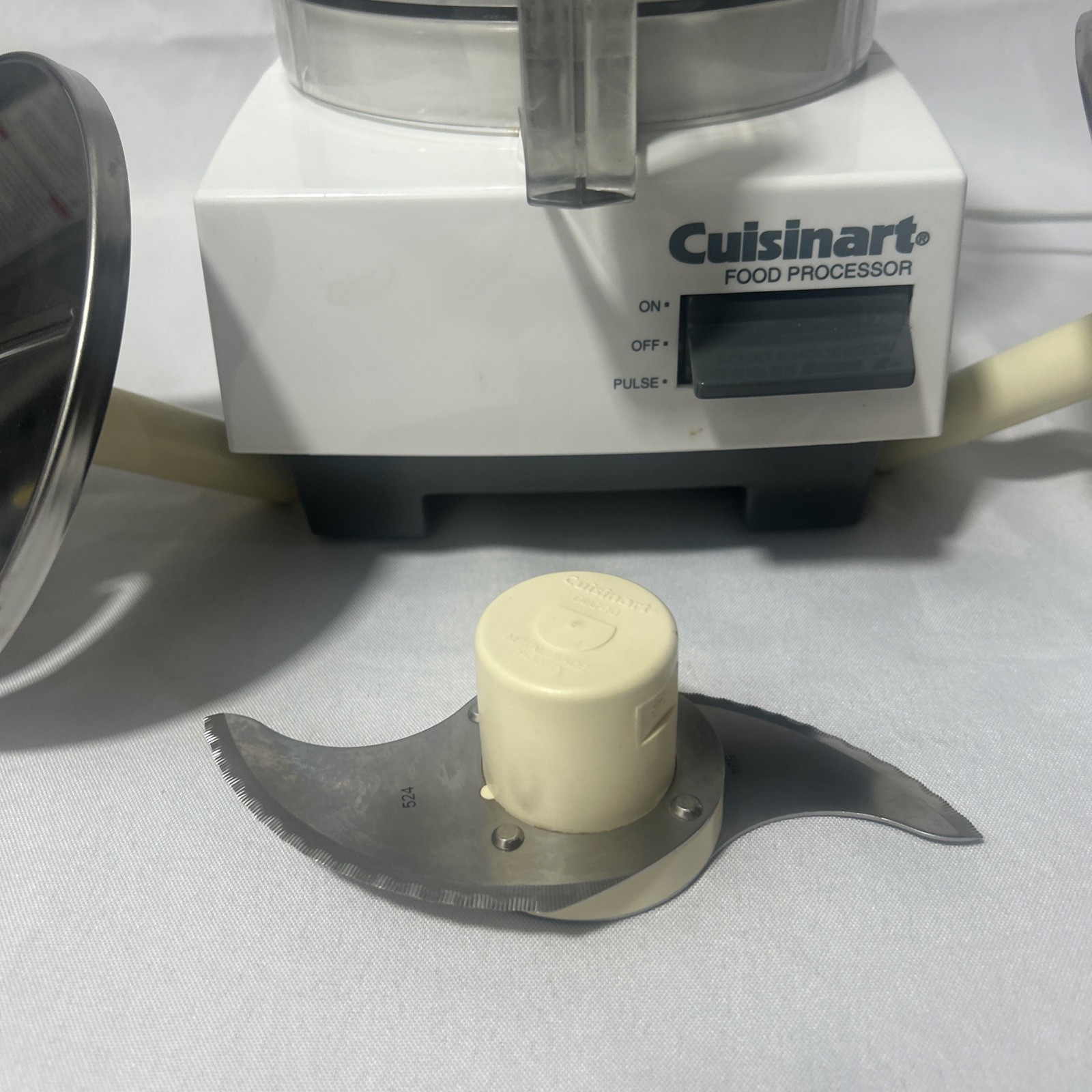 Cuisinart Food Processor DLC-5 TX White w Accessories – TESTED & WORKING!