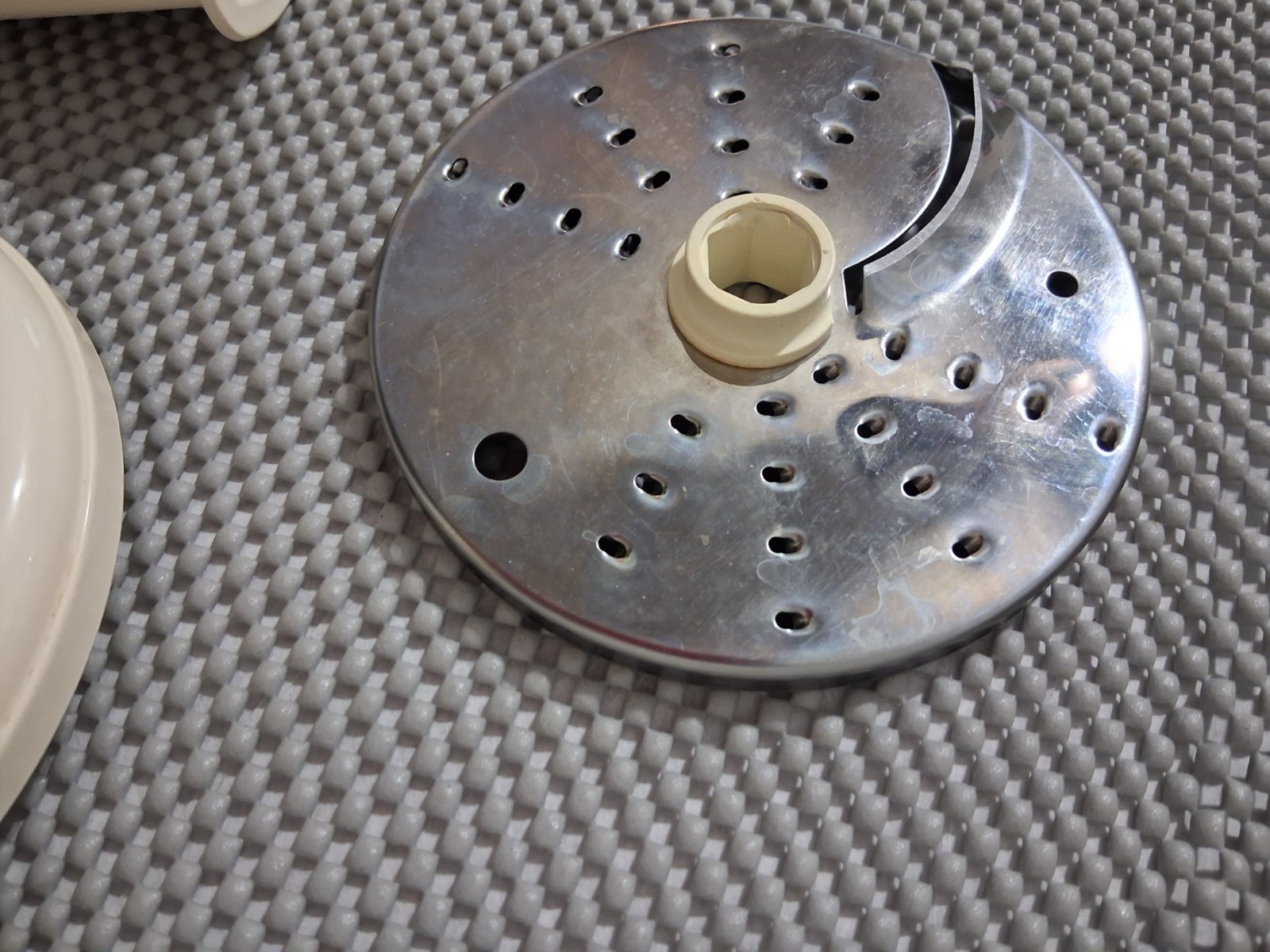 OEM Sunbeam Oskar 14081 Food Processor 5Pcs Chute, Pusher, Feed Tube, 2 Discs