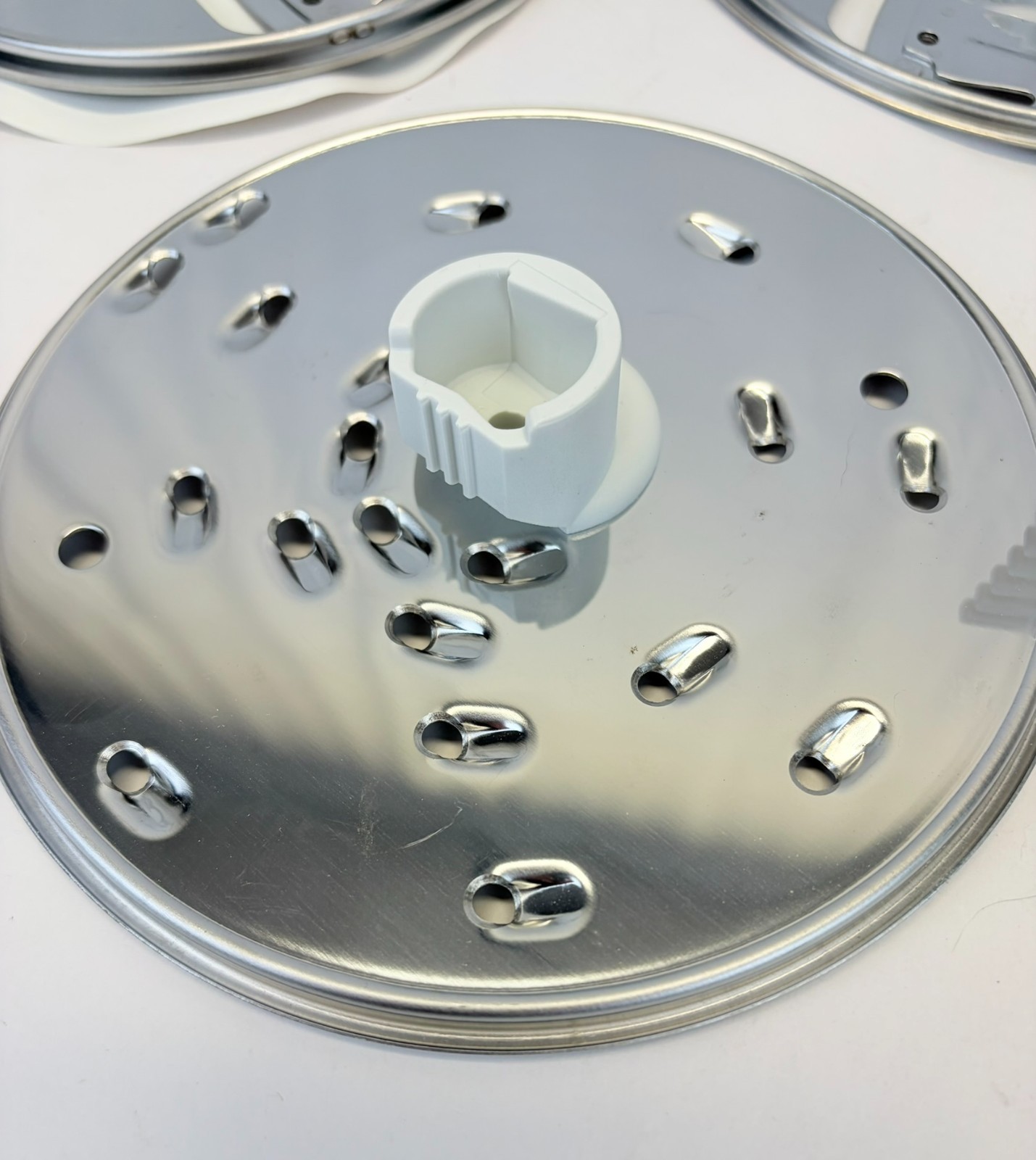 KitchenAid Food Processor Disc Set Slice Shred 2mm 4mm Egg Whip + Tray NEW