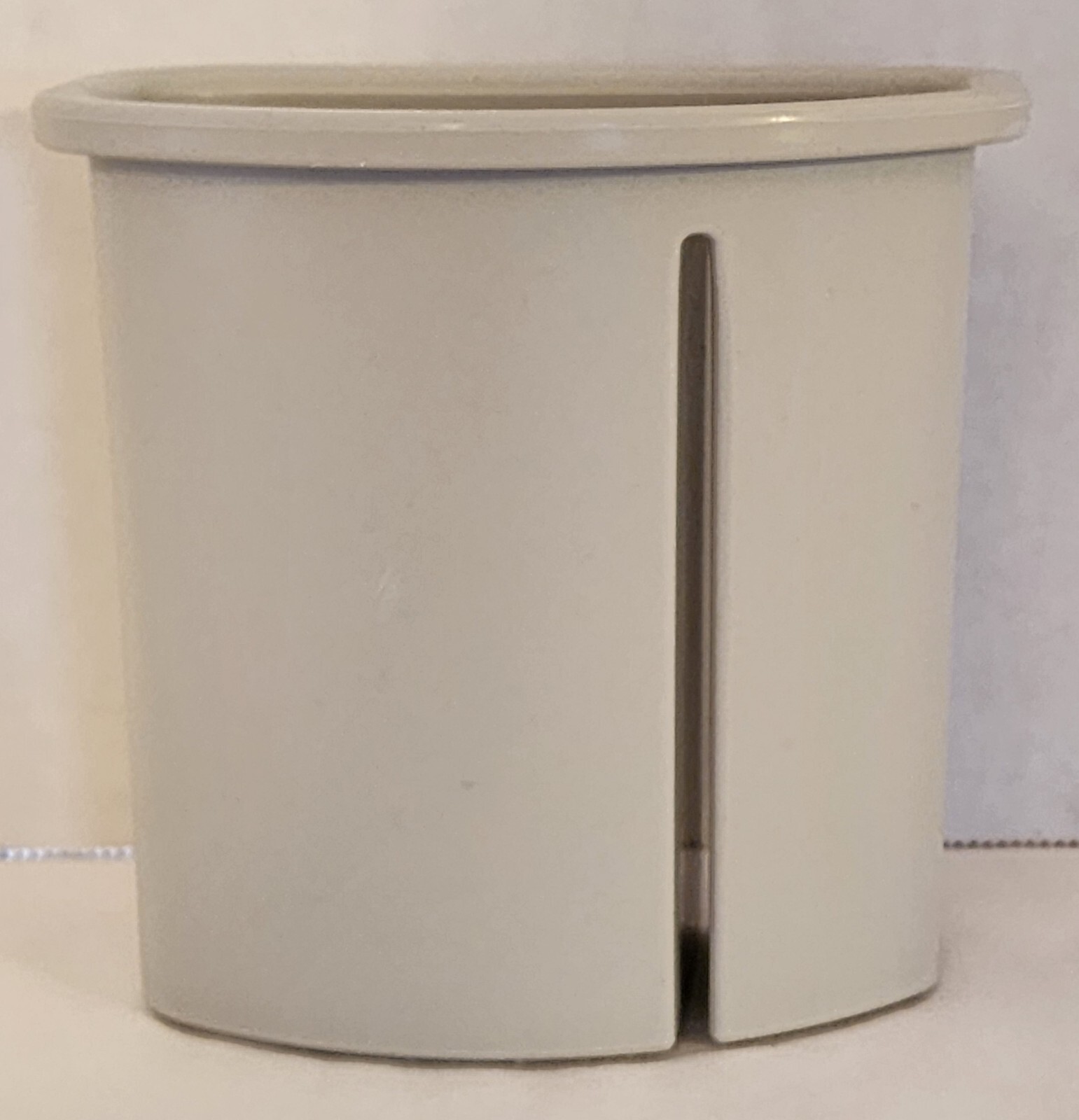 Bosch Universal Plus Kitchen Machines Large Shredder Pusher Replacement Part