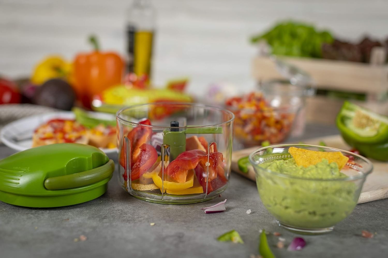 Effortless Manual Food Processor – 2-Cup Capacity