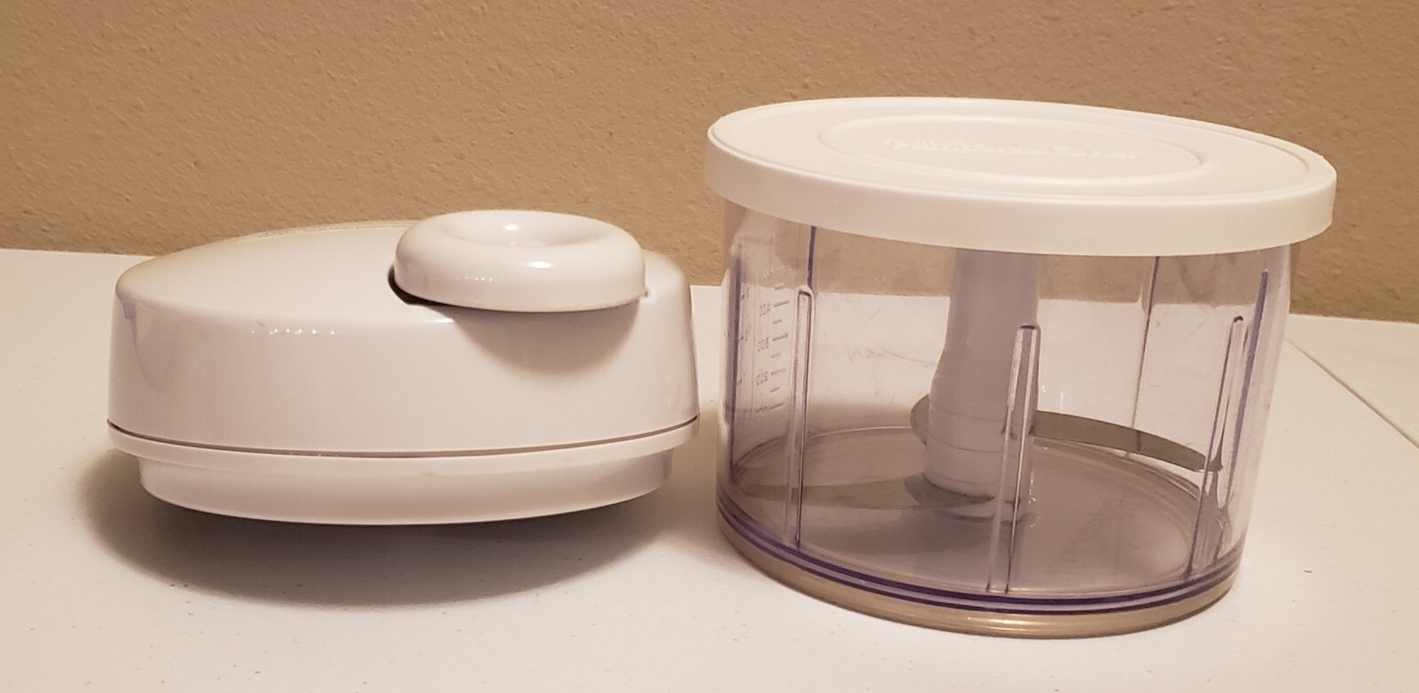 The Pampered Chef Manual Food Processor Item 2581 Chopper 3 Cup Capacity