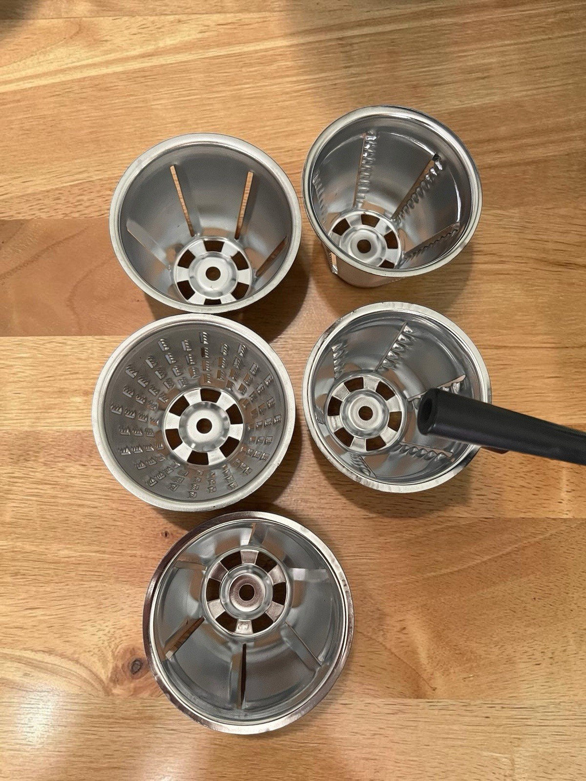 VTG Manual Food Grinder, Shredder, Slicer by Rival -w/ Suction Mount & 5 Cones