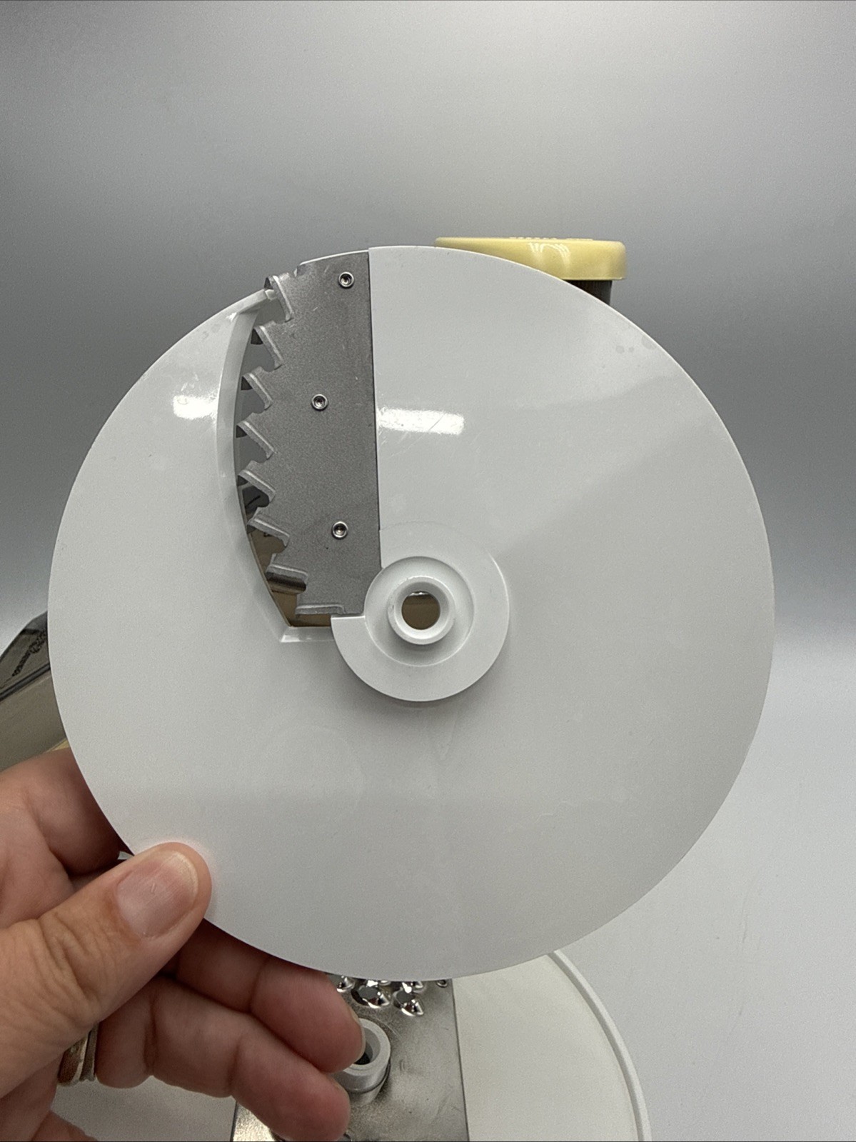Oster Regency Kitchen Center Food Processor Attach Parts Cutter Disc Blades