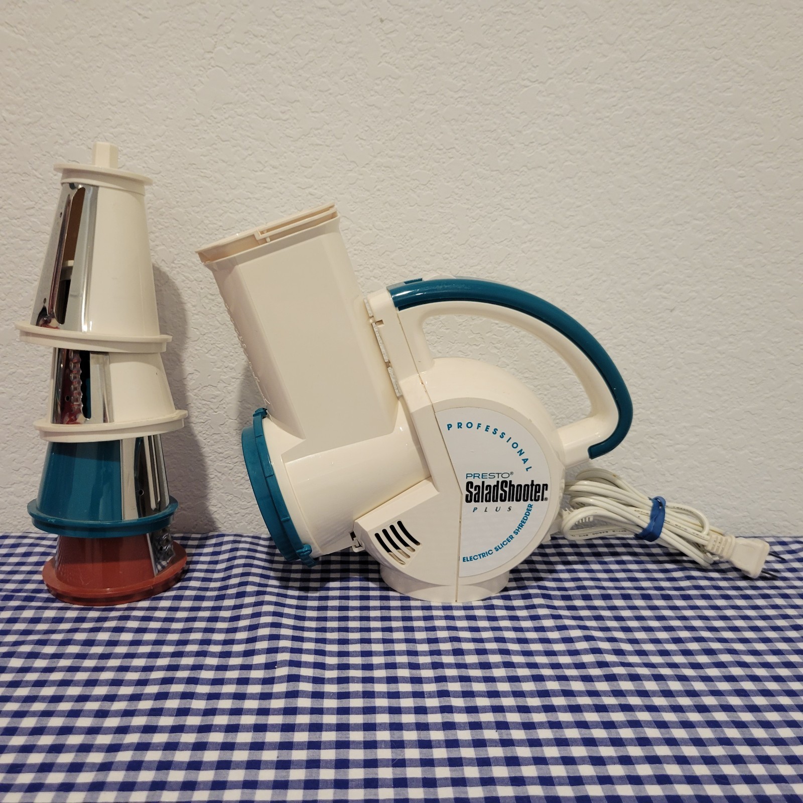 Presto Professional Salad Shooter Plus 5 Cones Electric Slicer Shredder Grater