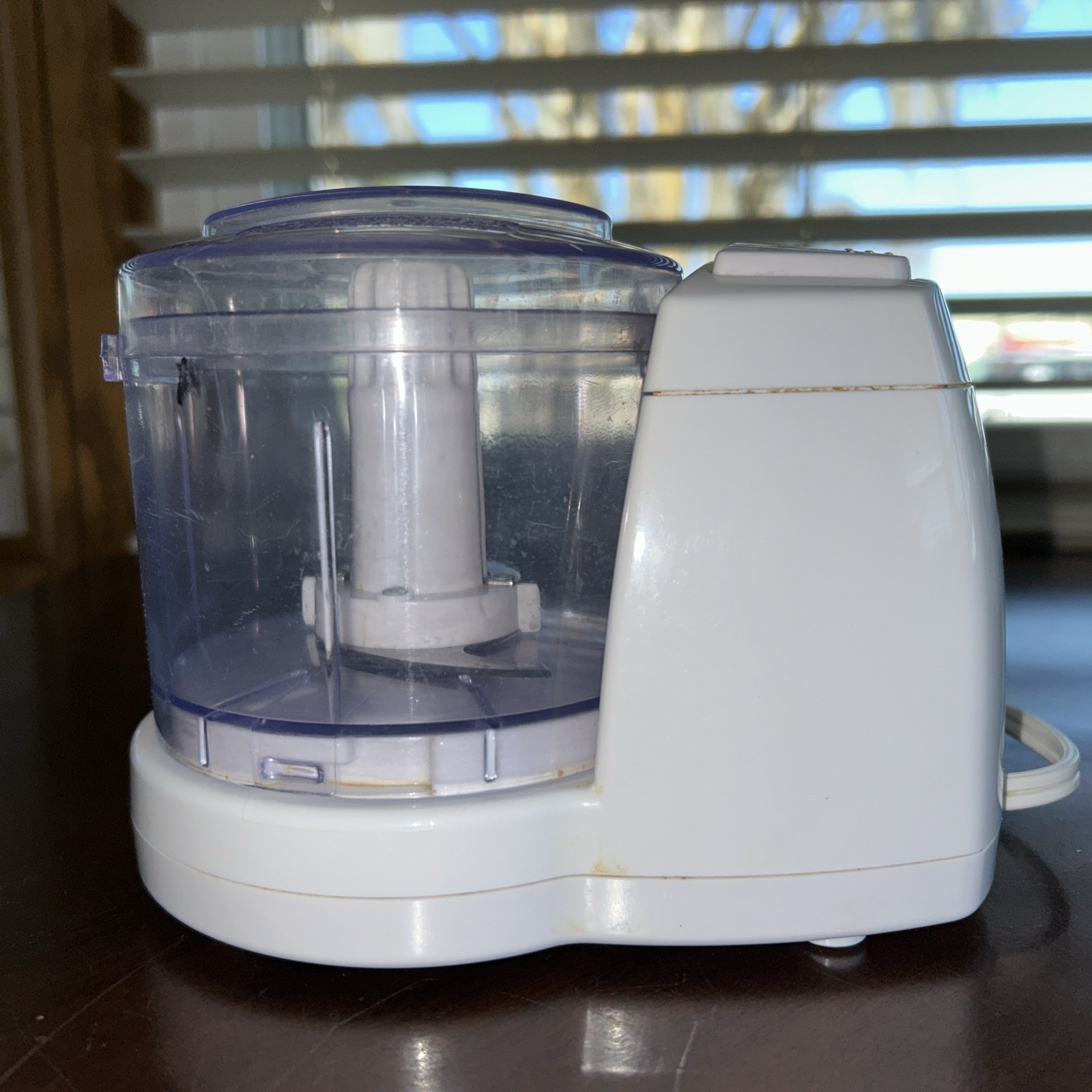 Walmart Mini Chopper 1.5 Cup One-Touch Pulse Mini Food Chopper White EUC
