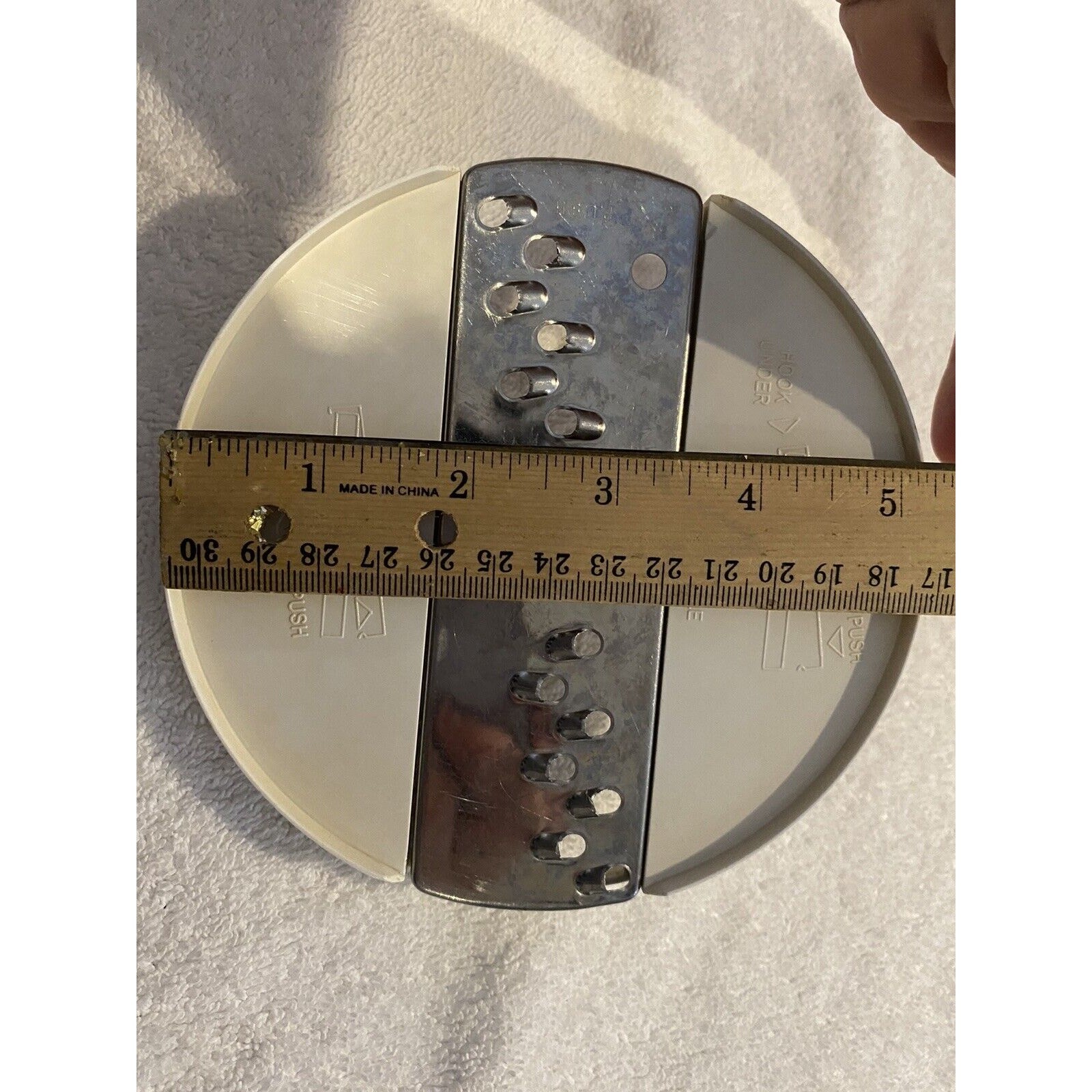 Hamilton Beach Food Processor Slice Shred Disc Blade Only – 702-2 – Works Great