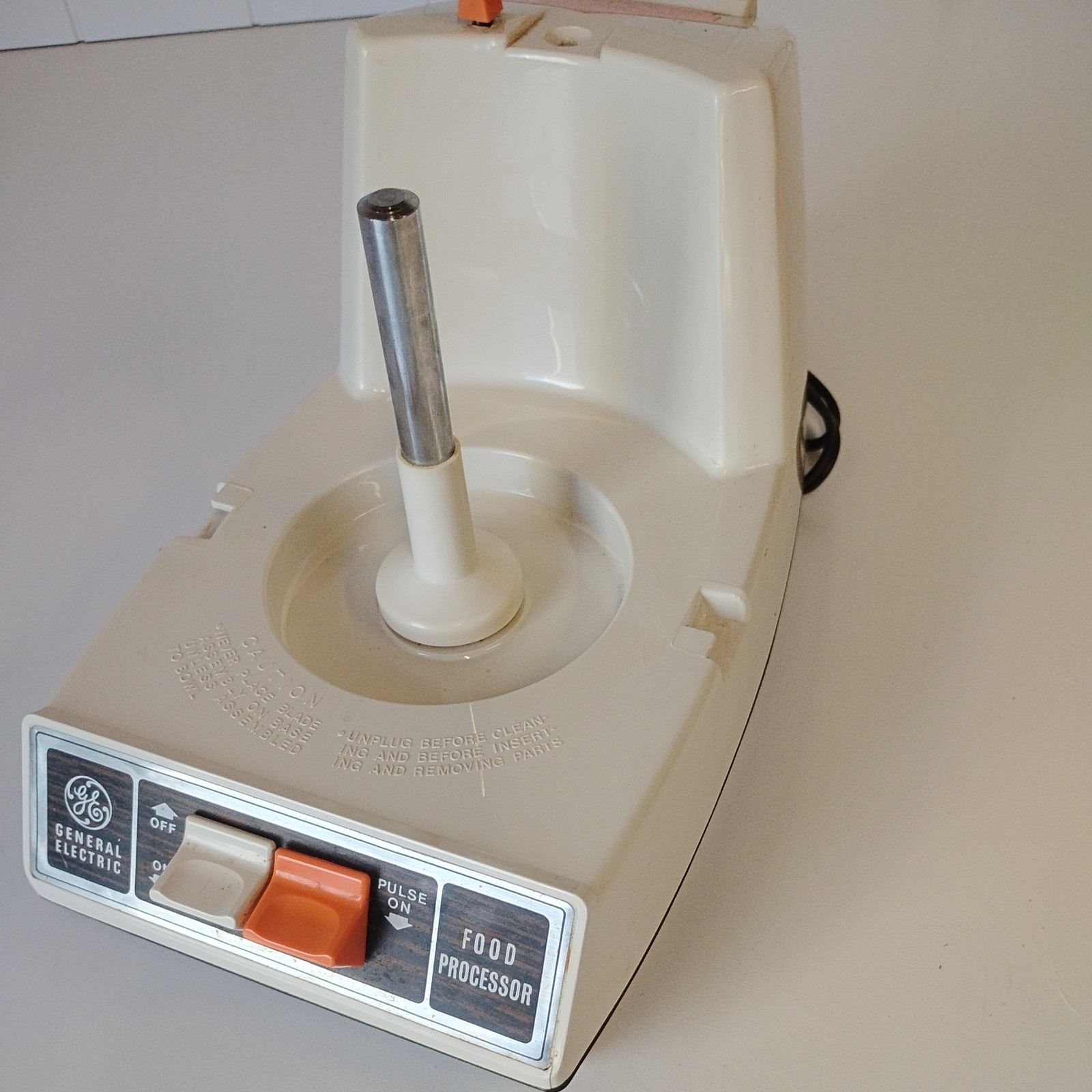 General Electric GE D1FP1B Food Processor Replacement Base Only Motor Works