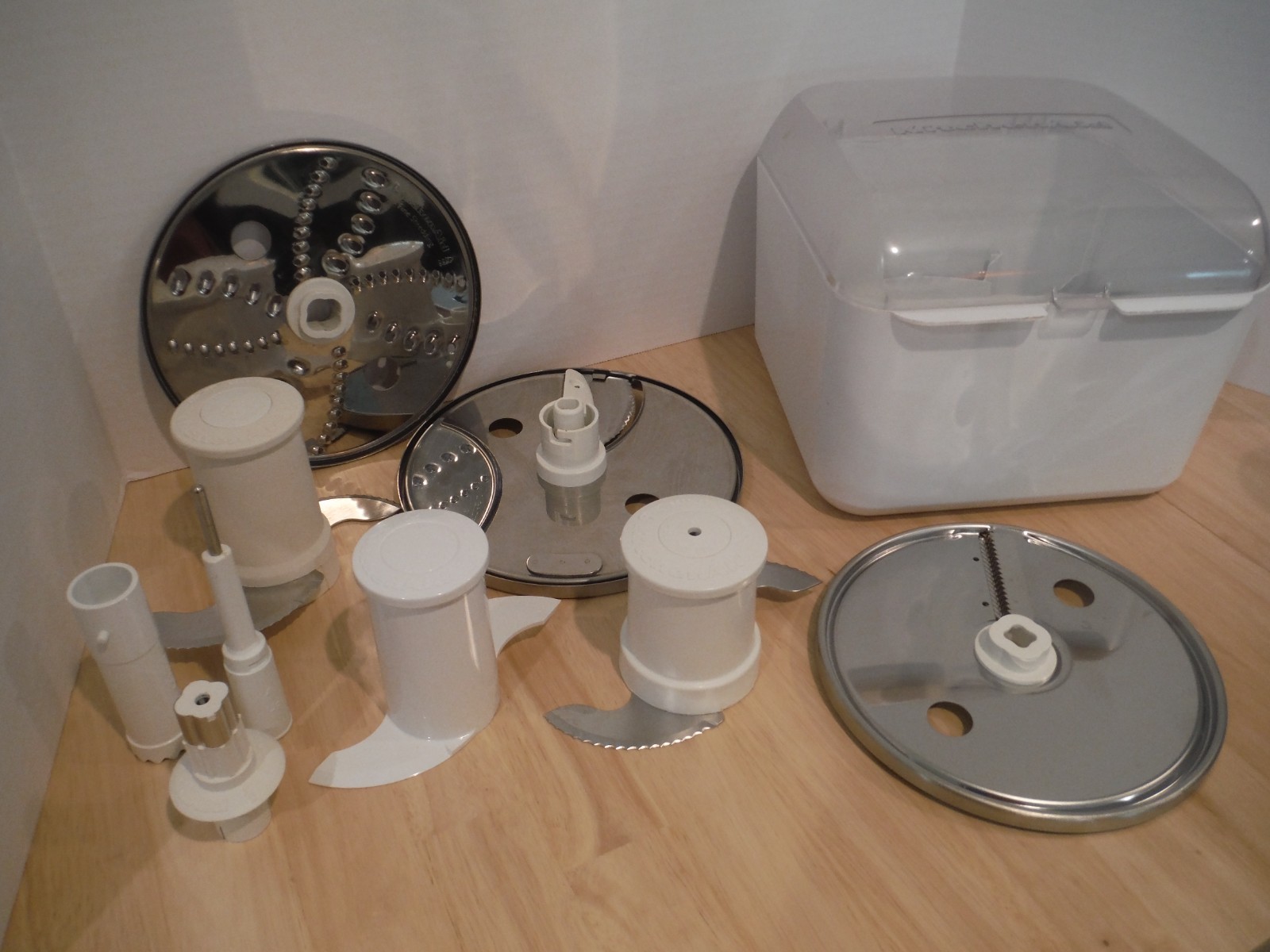 KitchenAid Food Processor Accessory Blades Discs Case Complete Kit KFP1356 Nice