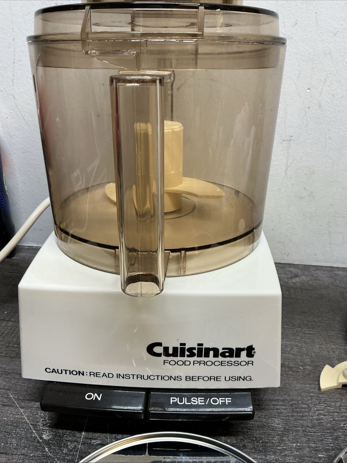 Cuisinart DLC-7 Pro Food Processor w/ Accessories, Vintage, Discs
