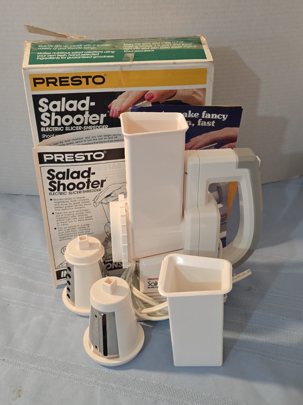 Presto 02910 SaladShooter Electric Food Slicer Shredder With Box. Works