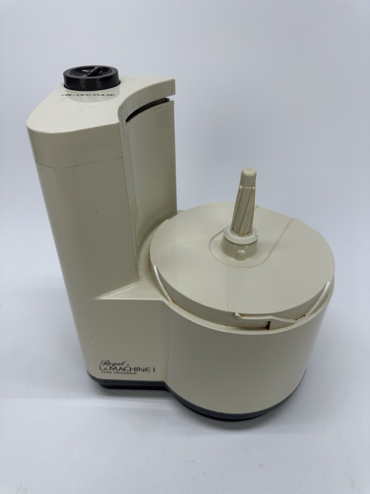 REGAL La Machine I 1 Food Processor Replacement Part Base Motor ONLY V813