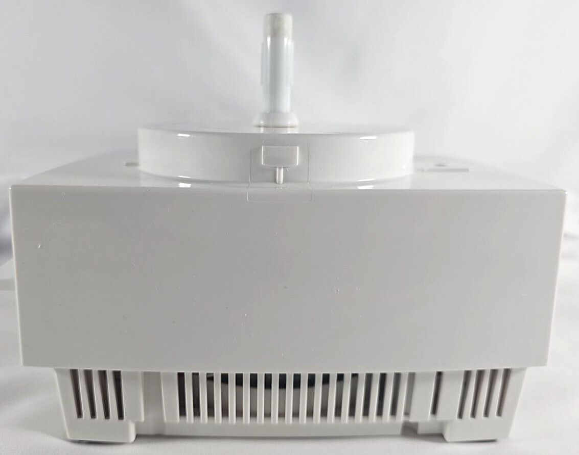Cuisinart Handy Prep Food Processor DFP-3 Replacement Part Motor Base Only