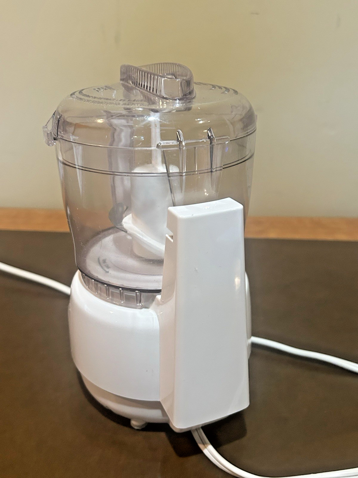 Cuisinart DLC-2A Mini-Prep Plus Food Chopper Processor 3 Cup White Tested Clean
