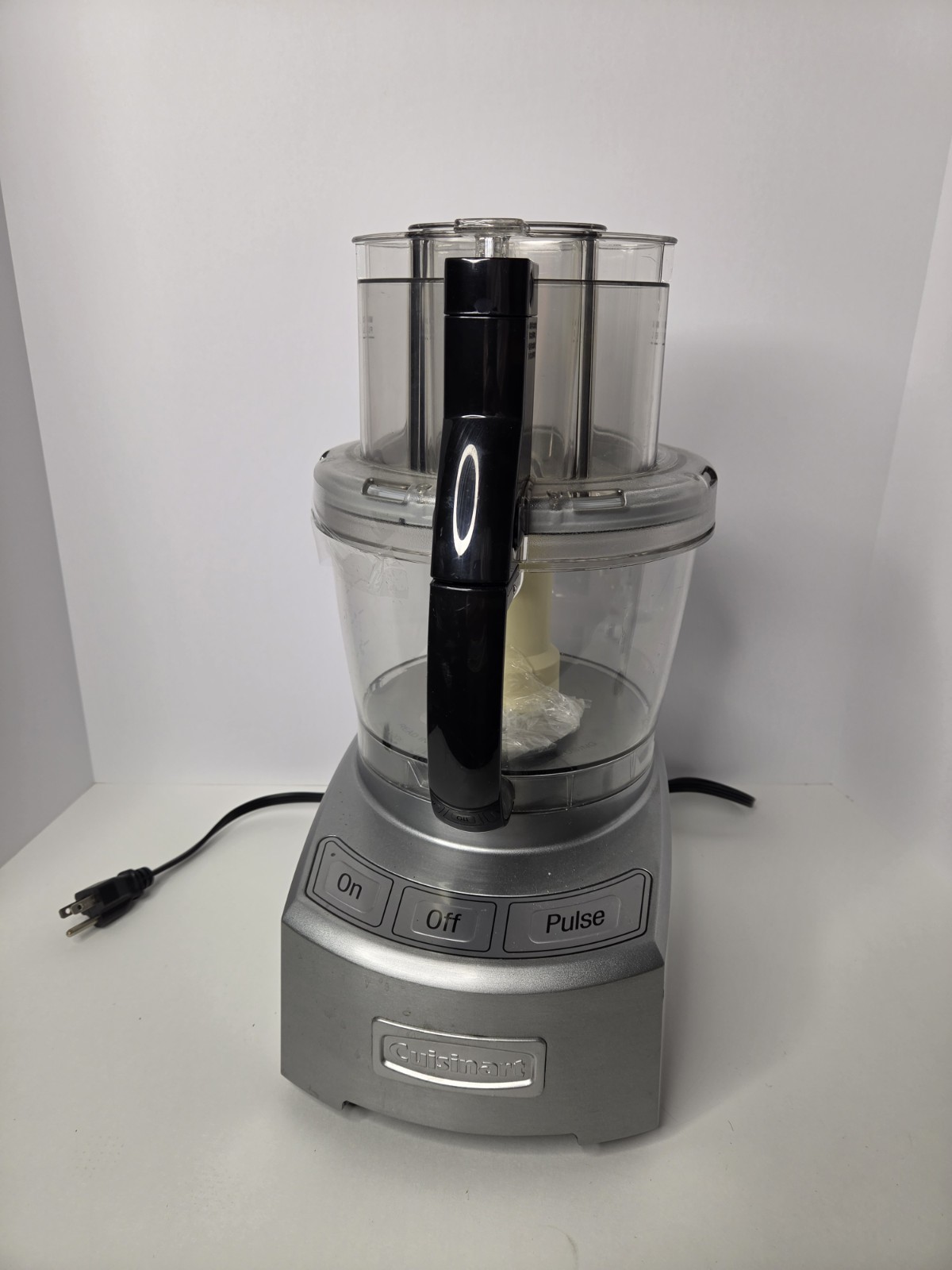 USED CUISINART 12 CUP Elite FOOD PROCESSOR FP-12DC STAINLESS