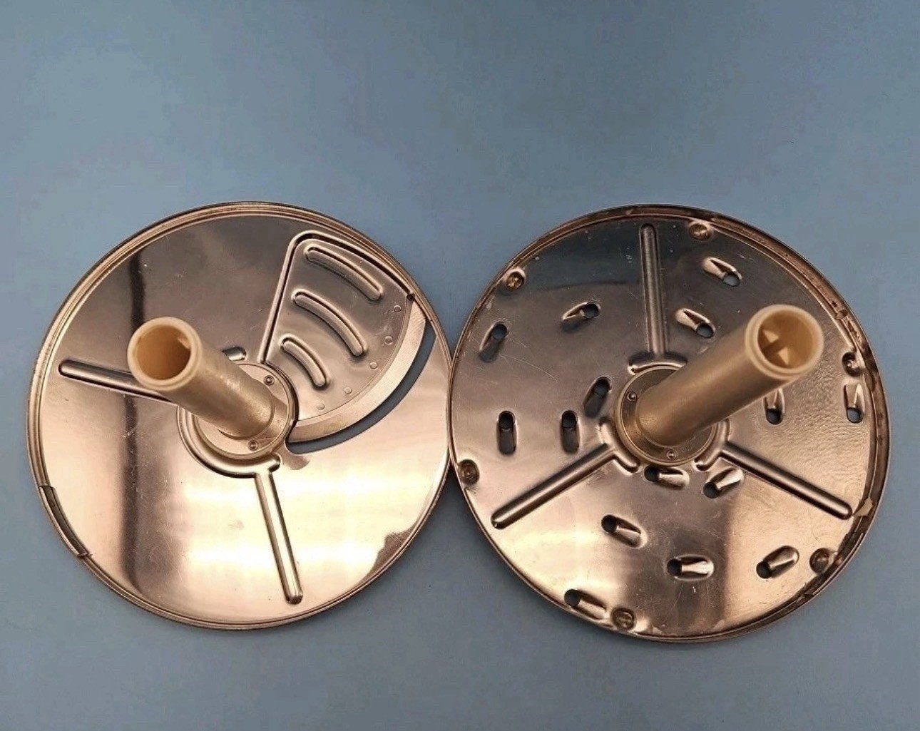 Cuisinart DLC-5TX Food Processor Discs : DLC-108TX Shred and DLC-103TX 3mm Slice