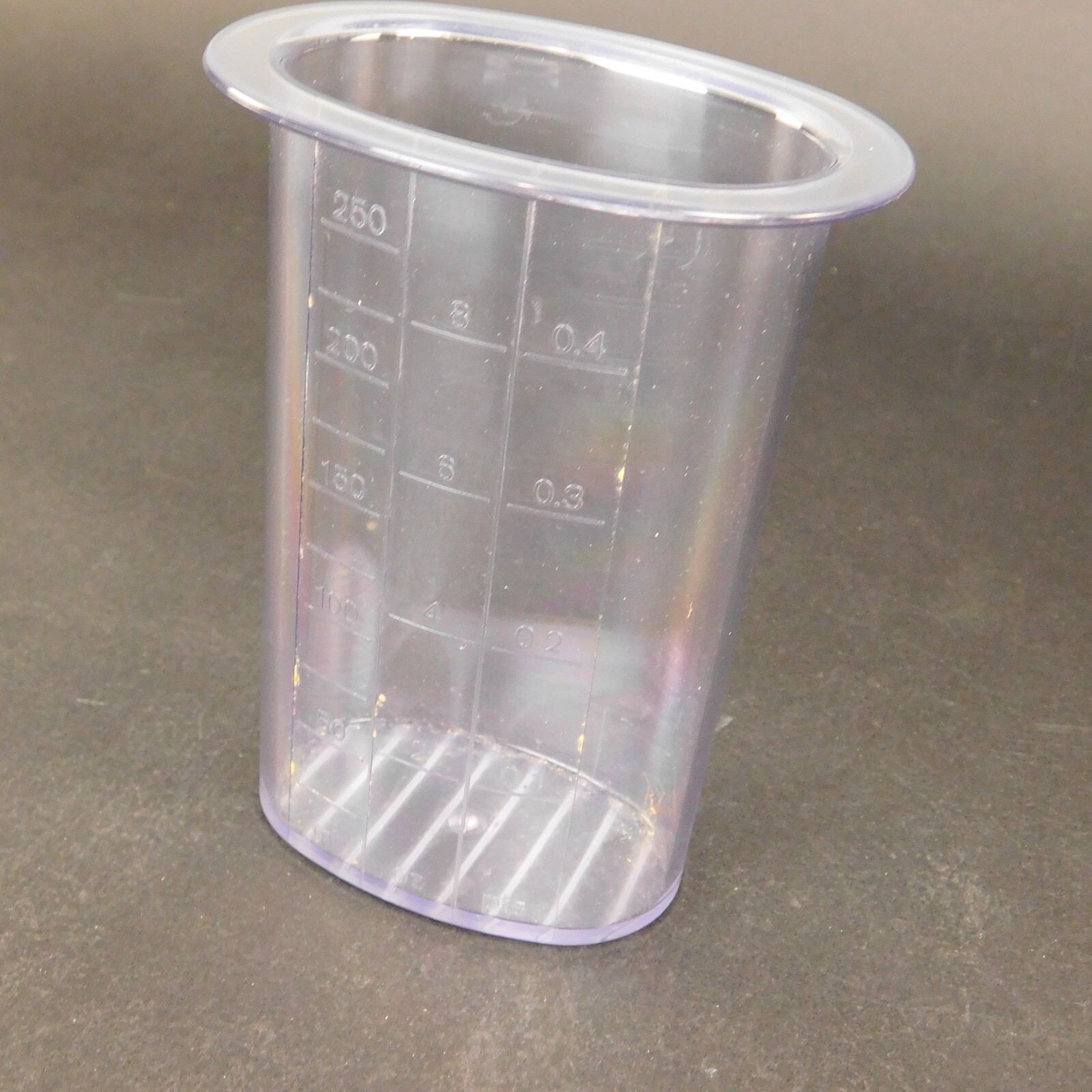 Braun Food Processor #4259 REPLACEMENT Food Pusher / Graduated Measure