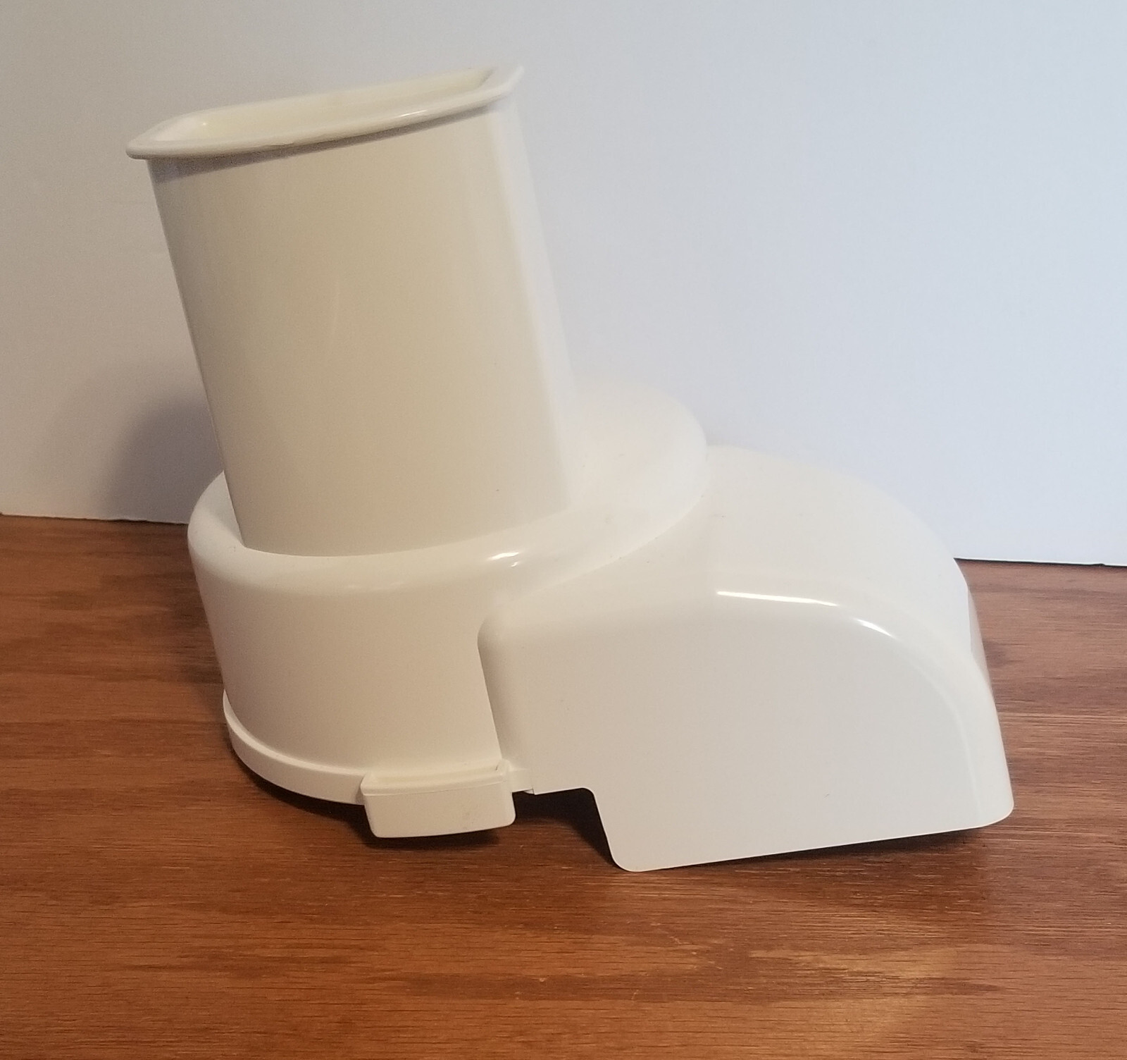 Sunbeam Oskar Food Processor Model 14181 CONTINUOUS FLOW CHUTE COVER w/ PUSHER