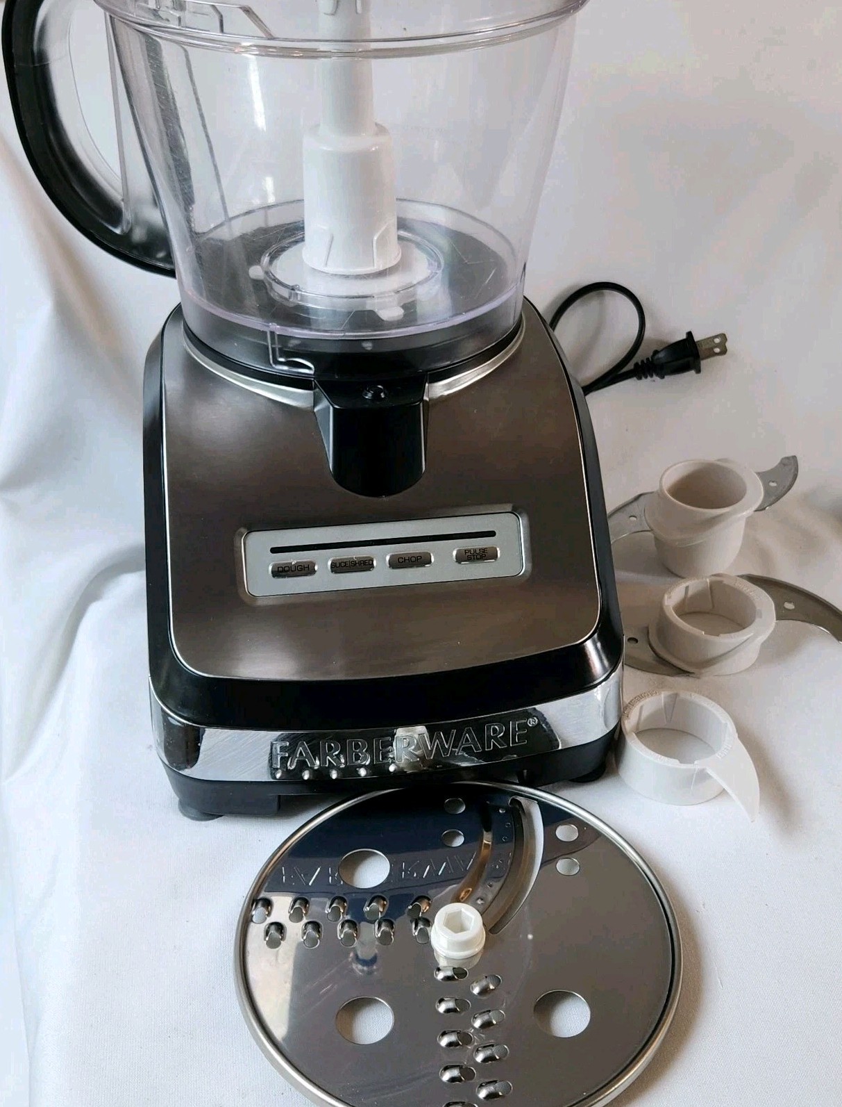 Farberware 12-Cup Food Processor 550W FP3000 FBS 4-Cup Nested Bowl Set
