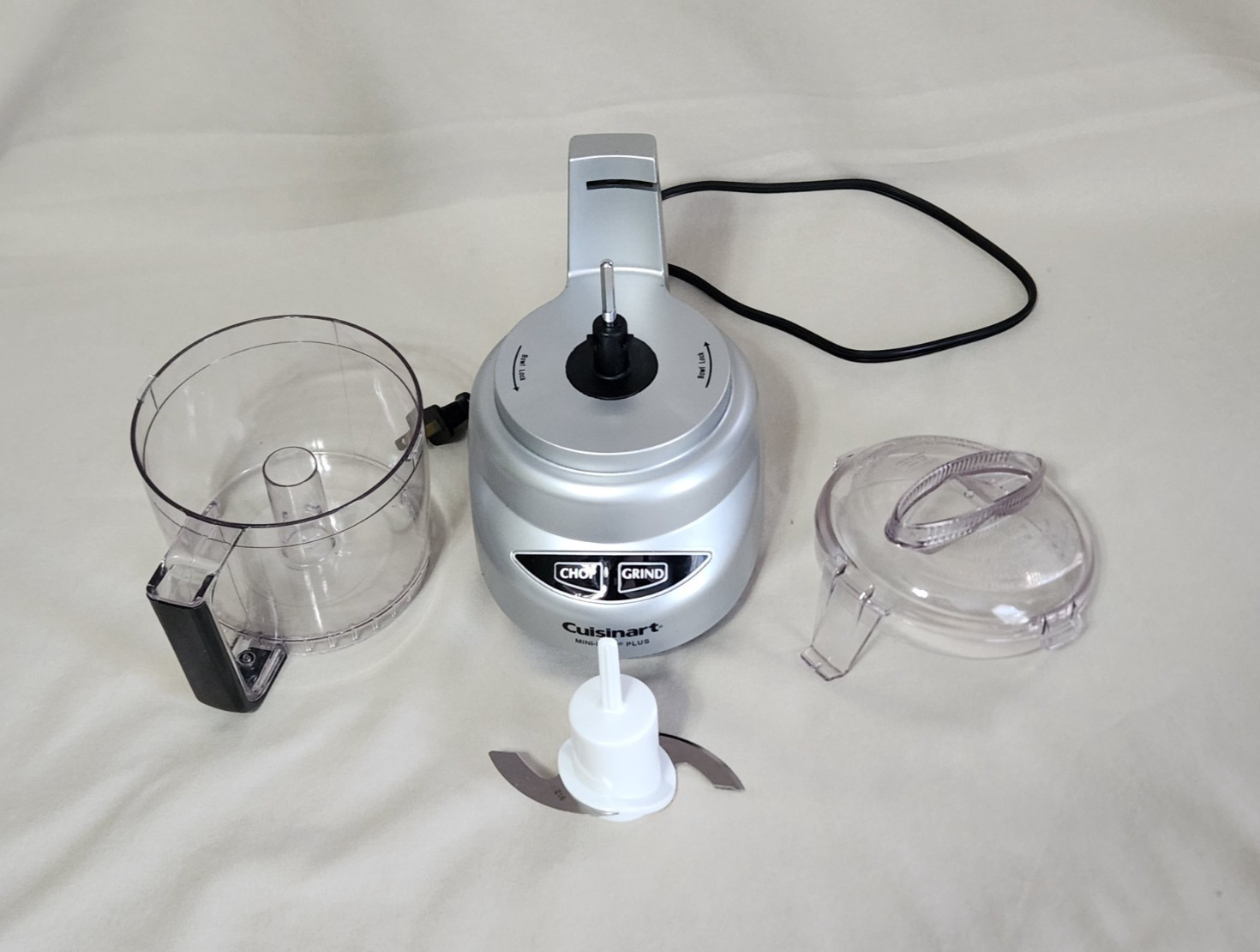 Cuisinart DLC-2A Mini-Prep Plus 4-Cup Food Chopper – Silver – Tested, Runs – EUC