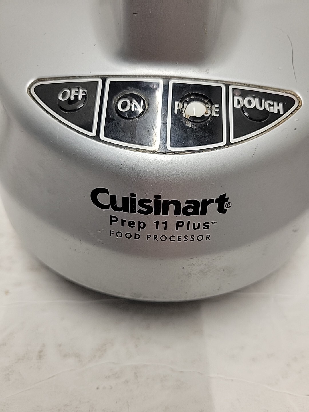 Cuisinart Custom Prep 11 Plus Food Processor Motor Base Only DLC-2011 Silver