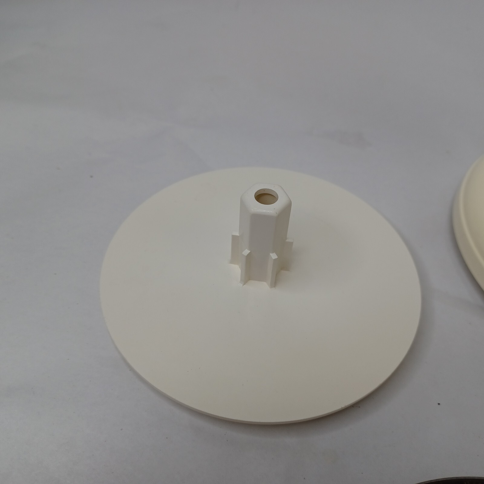 Sunbeam Oskar 14081 Replacement Set Lid Chute Food Pusher Disc with Holder