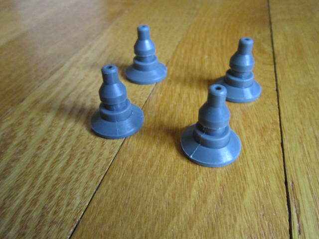Oster 5273-DFL Food Processor REPLACEMENT PART ONLY 4 Gray Suction Feet FreeShip