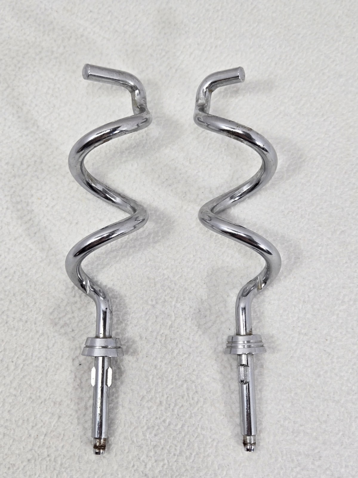 Oster Regency Kitchen Center #971-06A Replacement Pair Of Dough Hooks Excellent!