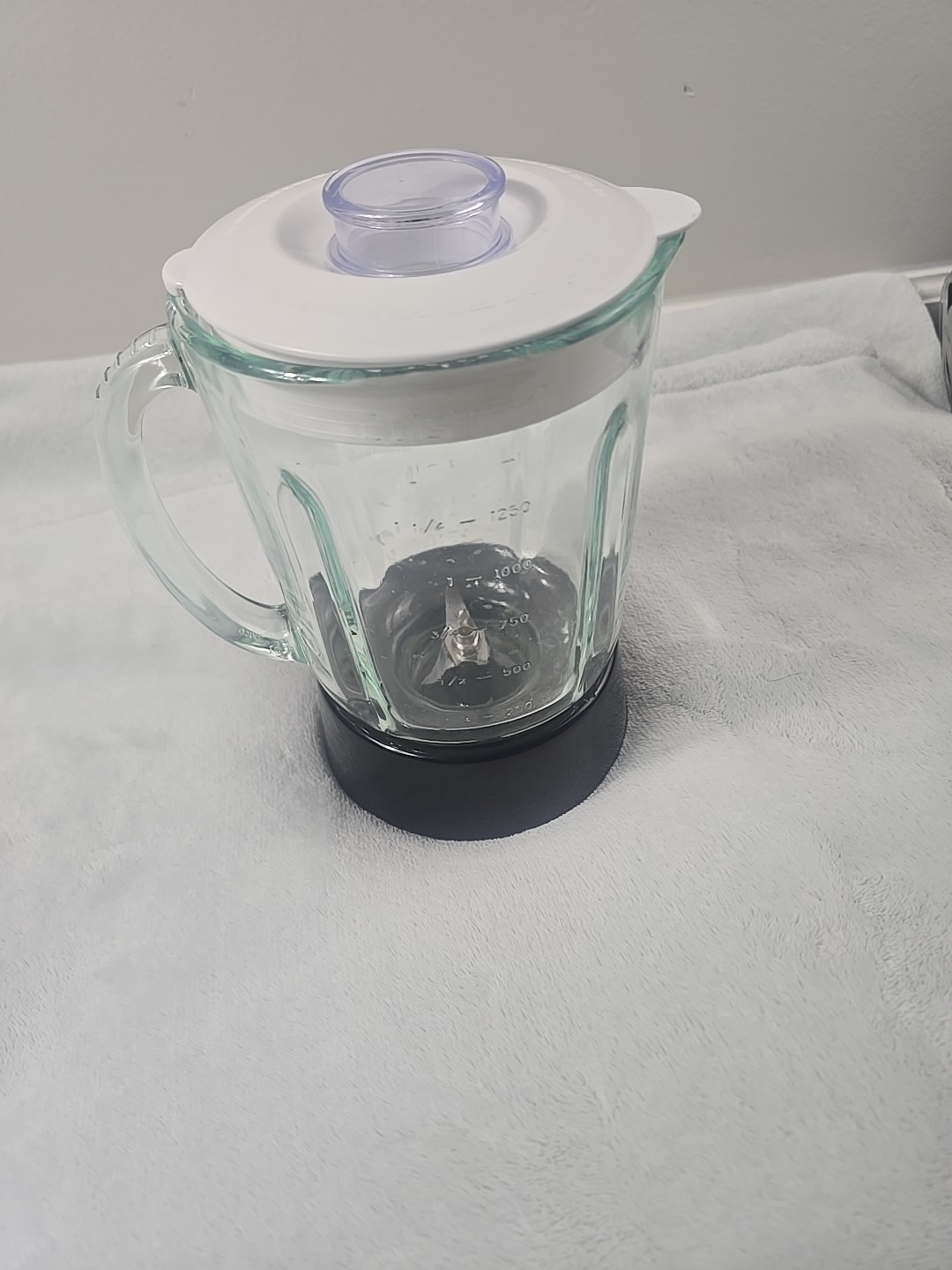 Cuisinart Smart Power Duet Processor/Blender 40oz Glass Jar w/Blade top
