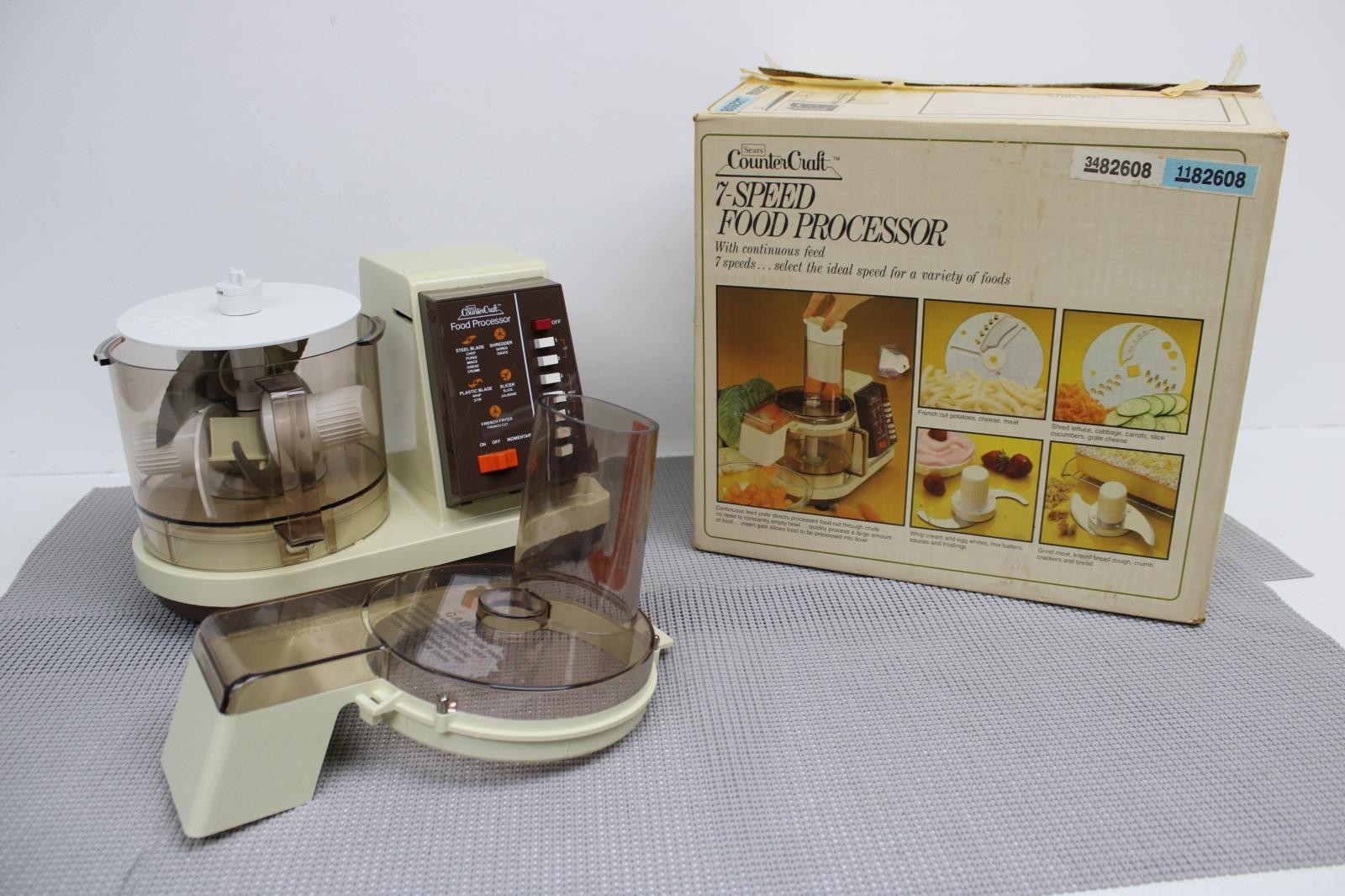 Vintage Sears Counter Craft Food Processor 7 Speed Accessories
