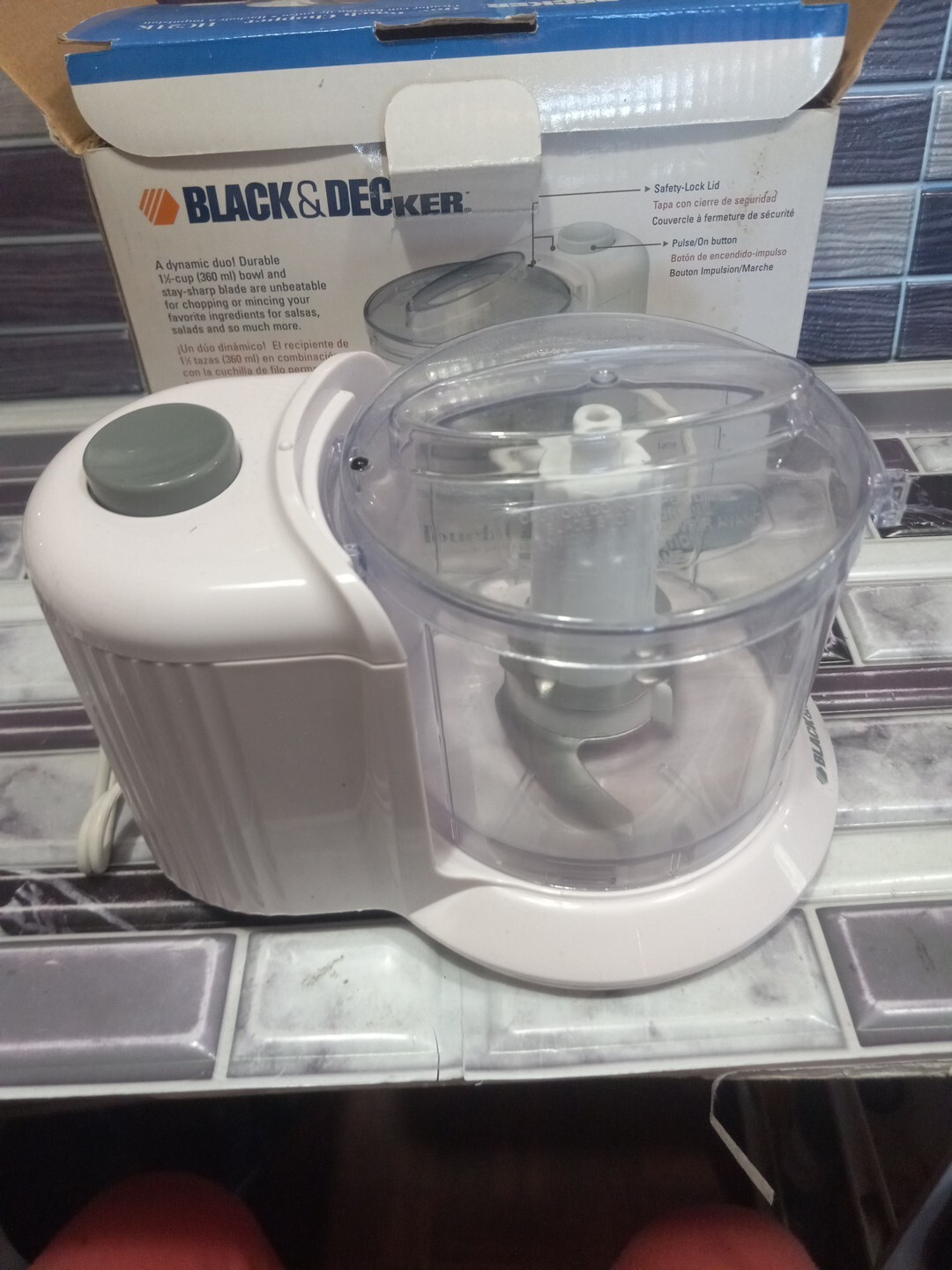 Black & Decker One Touch Electric Chopper Model HC21K