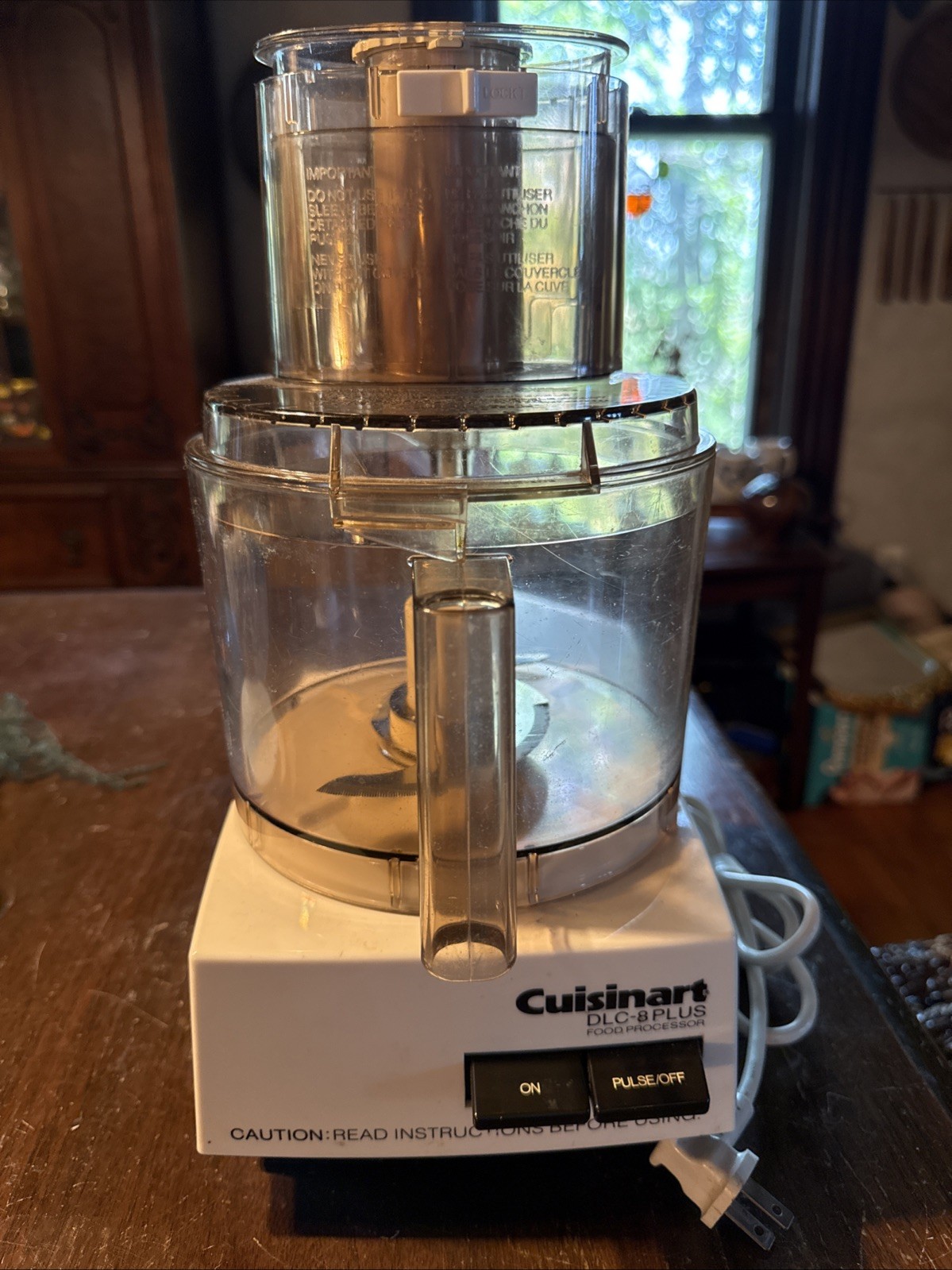 Cuisinart DLC-8 PLUS 600W 11 Cup White Food Processor As Pictured