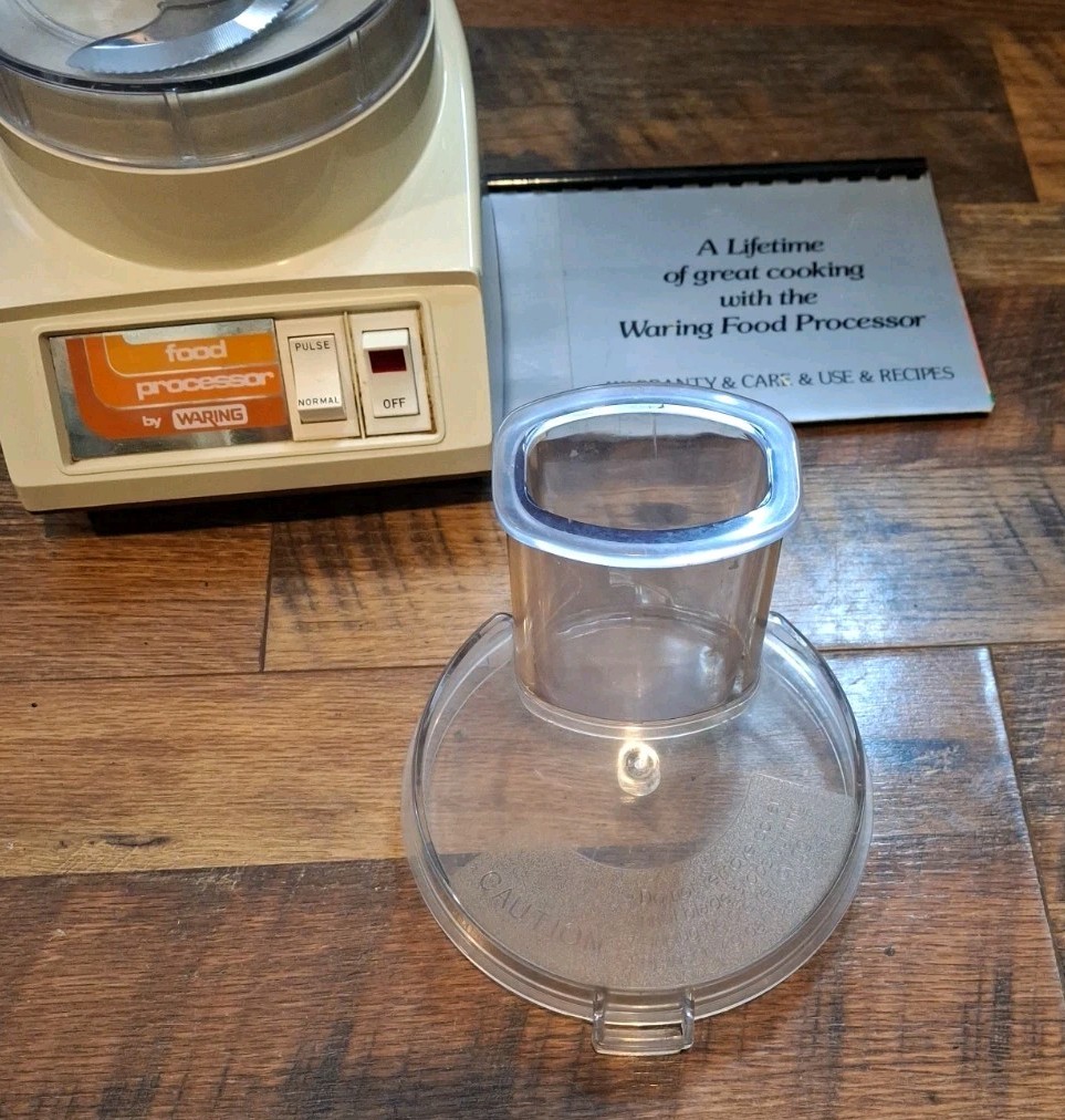 Vintage Waring 11FP29 Food Processor – Complete Set w/ Manual – Tested & Working