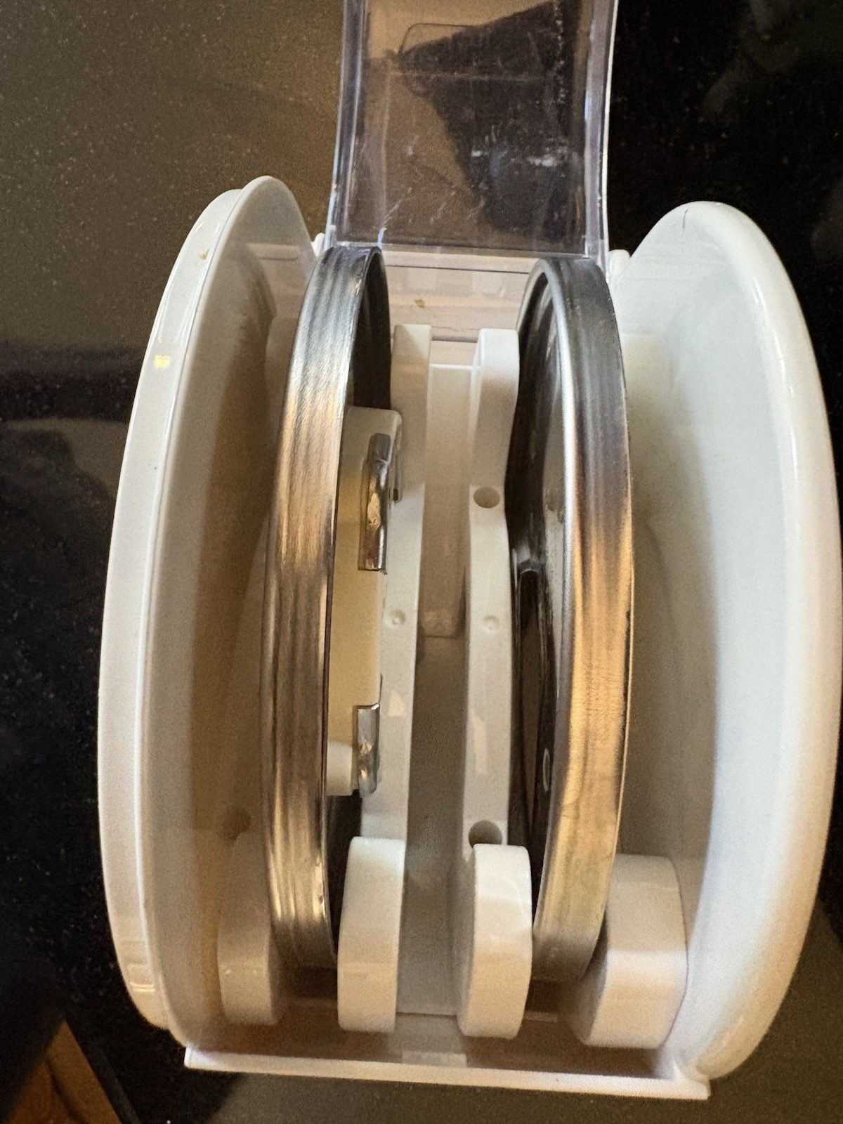 Cuisinart White Disc Holder With 2 Discs EUC Ships FREE!!