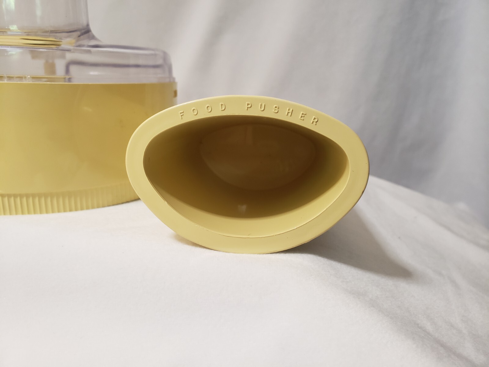 Oster Regency Kitchen Center Food Processor Salad Shooter Base, Lid, Food Pusher