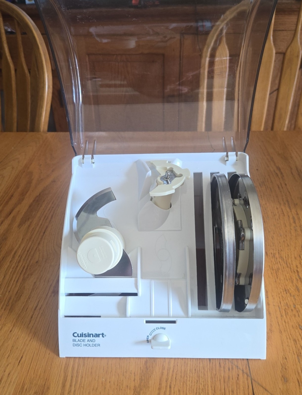 Cuisinart blade and disc holder