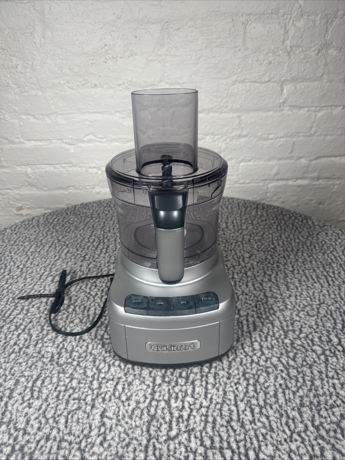 Cuisinart Food Processor FP-8 with bowl and lid FP-8SVWB – WORKING (no blade)