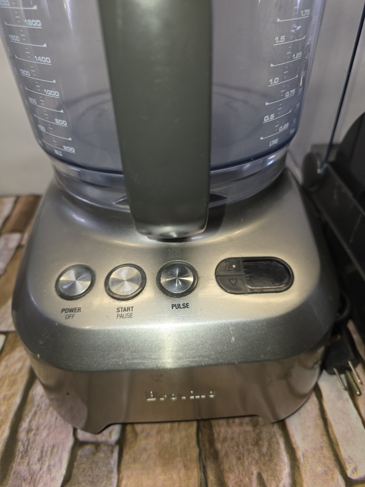 Breville BFP800XL Sous Chef Pro 16 Cup Food Processor Large