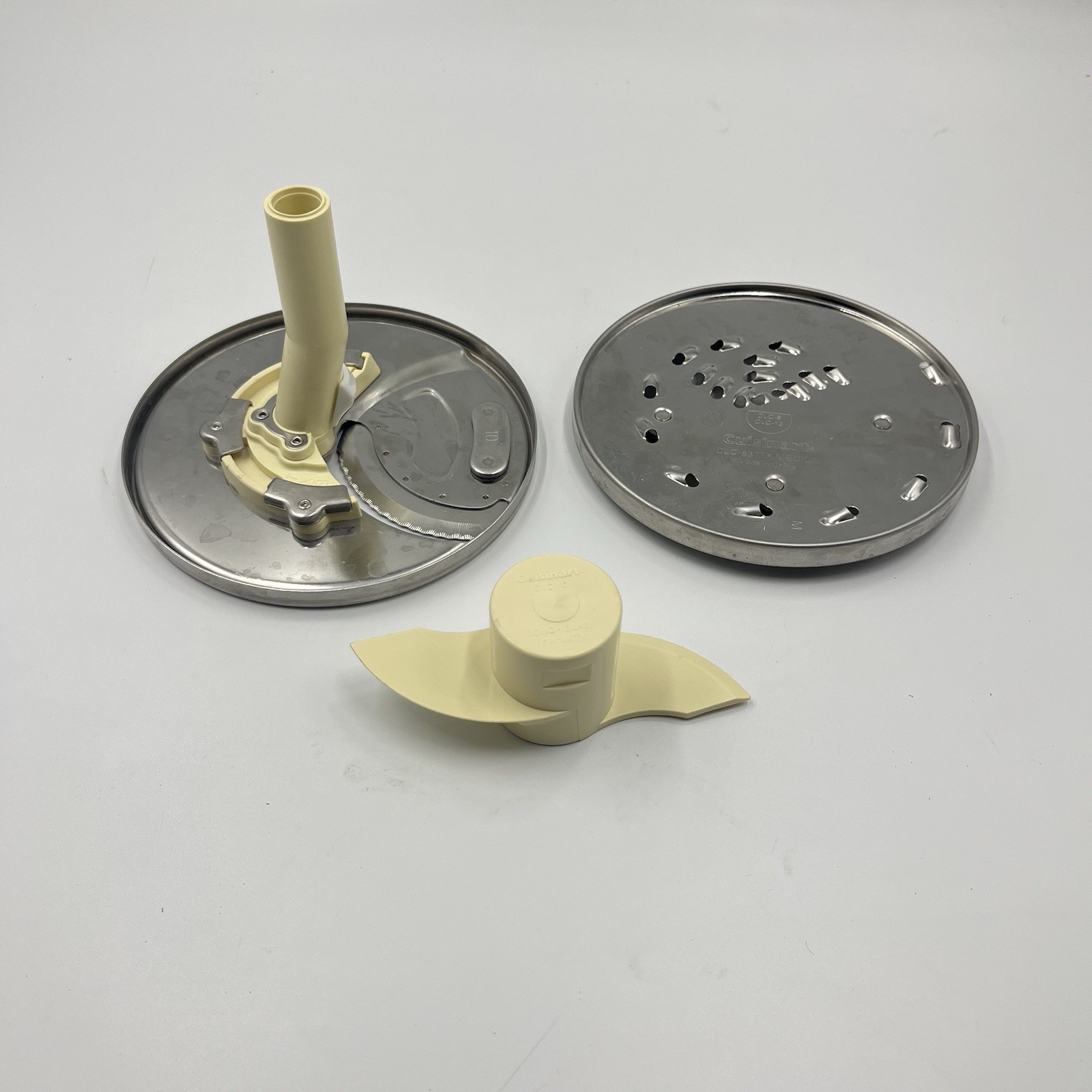 Cuisinart DLC-10 Replacement Parts | Shredding / Slicing Discs & Stem