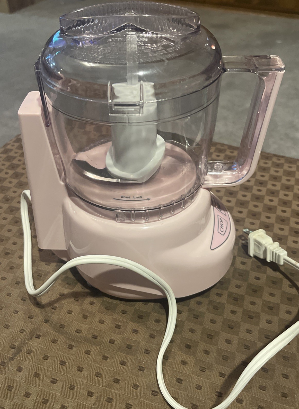 Cuisinart DLC-2APK Food Processor Mini-Prep Plus 24 Ounce, Pink