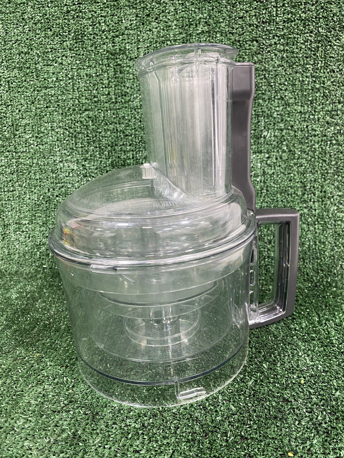 Magimix 4200 XL Food Processor – 6 Piece – Bowl & Parts – Nice!