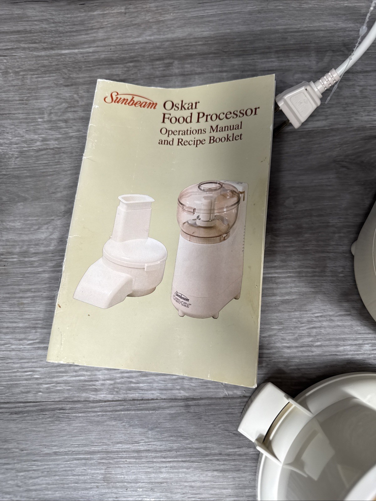 Sunbeam Oskar 14081 Food Processor Chopper W/ Attach & Storage – Made In France