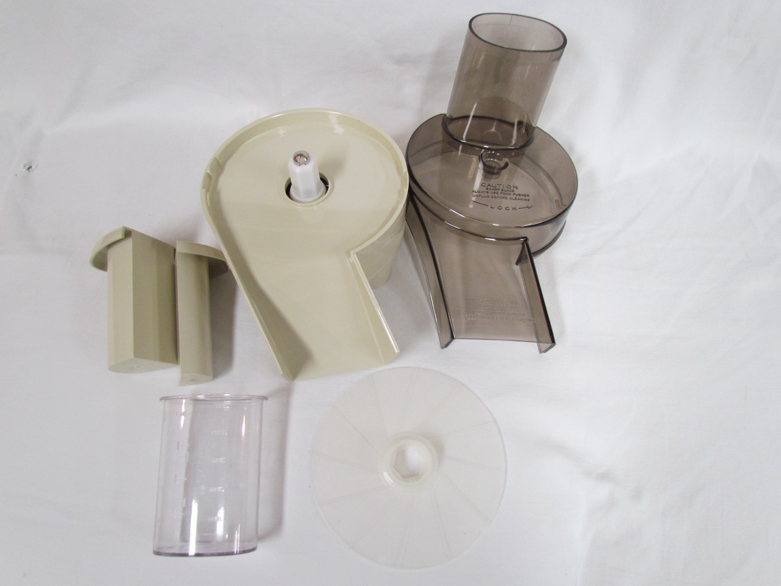 Oster Kitchen Center Food Processor Unit Accessory Attachment Lid & Pushers
