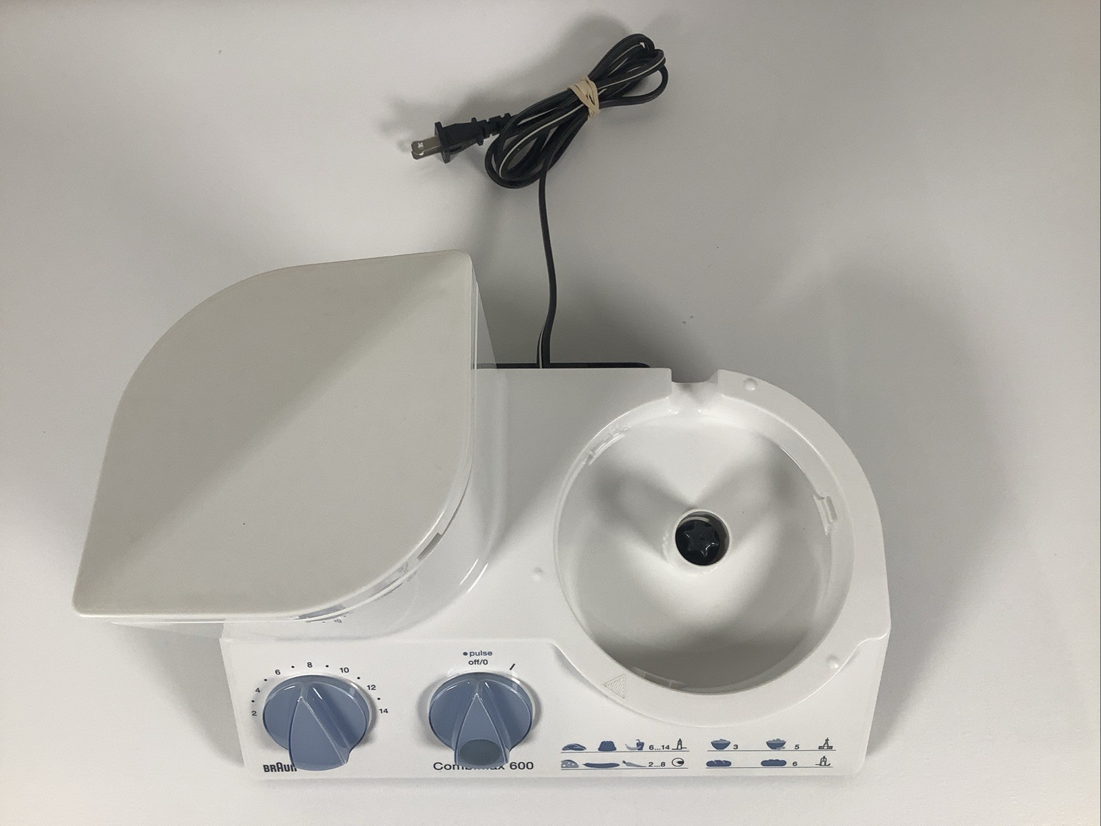 Braun Combimax 600 Food Processor Type 3205 K600 – Motor Base ONLY- Works Great-