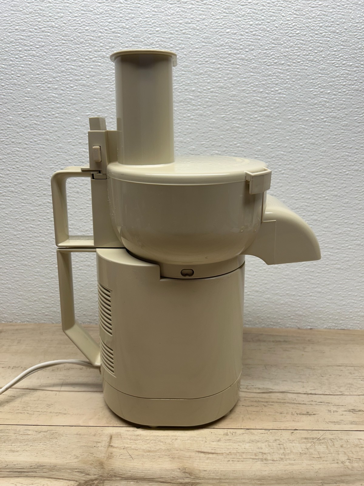 West Bend High Performance Household Electric Food Processor With Accessories